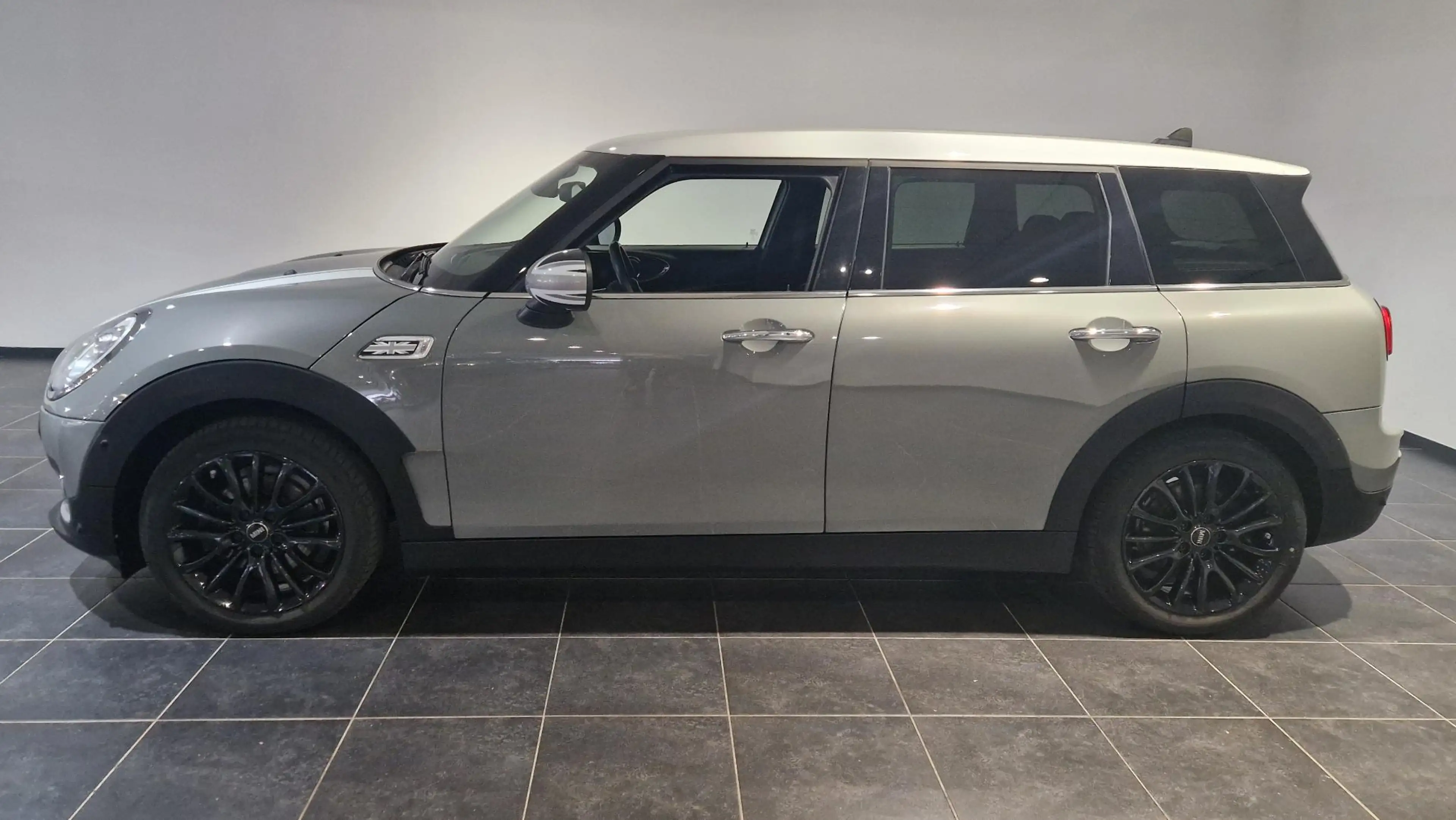 MINI Cooper Clubman 1.5 Chili | Leder | Navigatie | Trekhaak | — photo 15