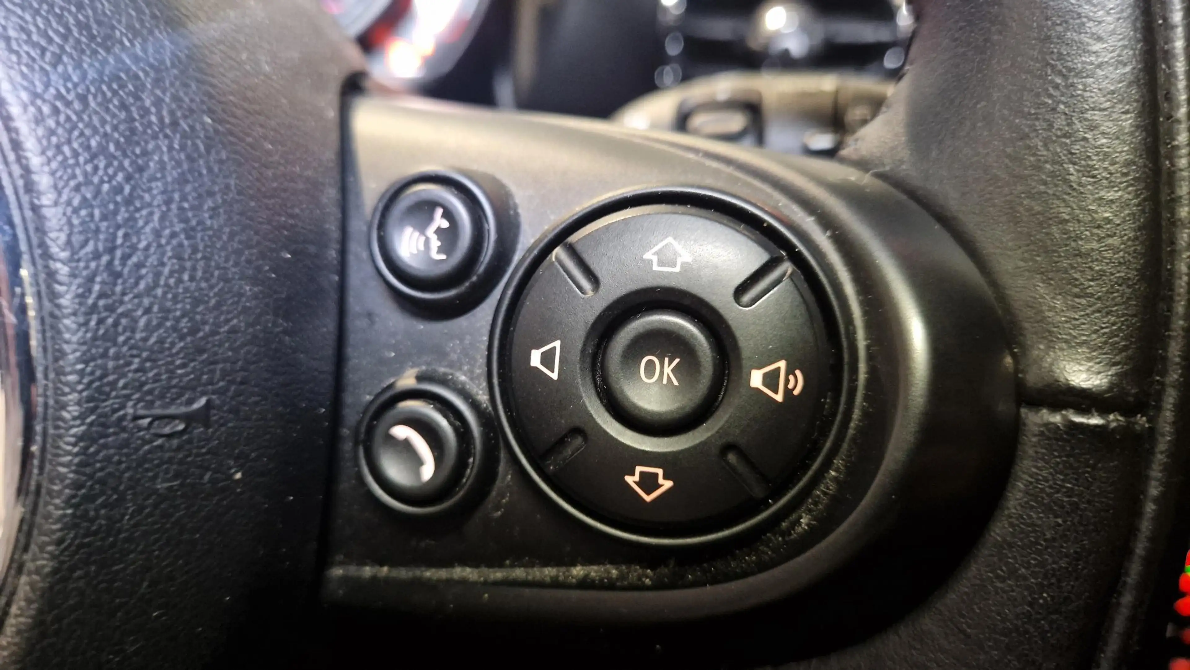 MINI Cooper Clubman 1.5 Chili | Leder | Navigatie | Trekhaak | — photo 21