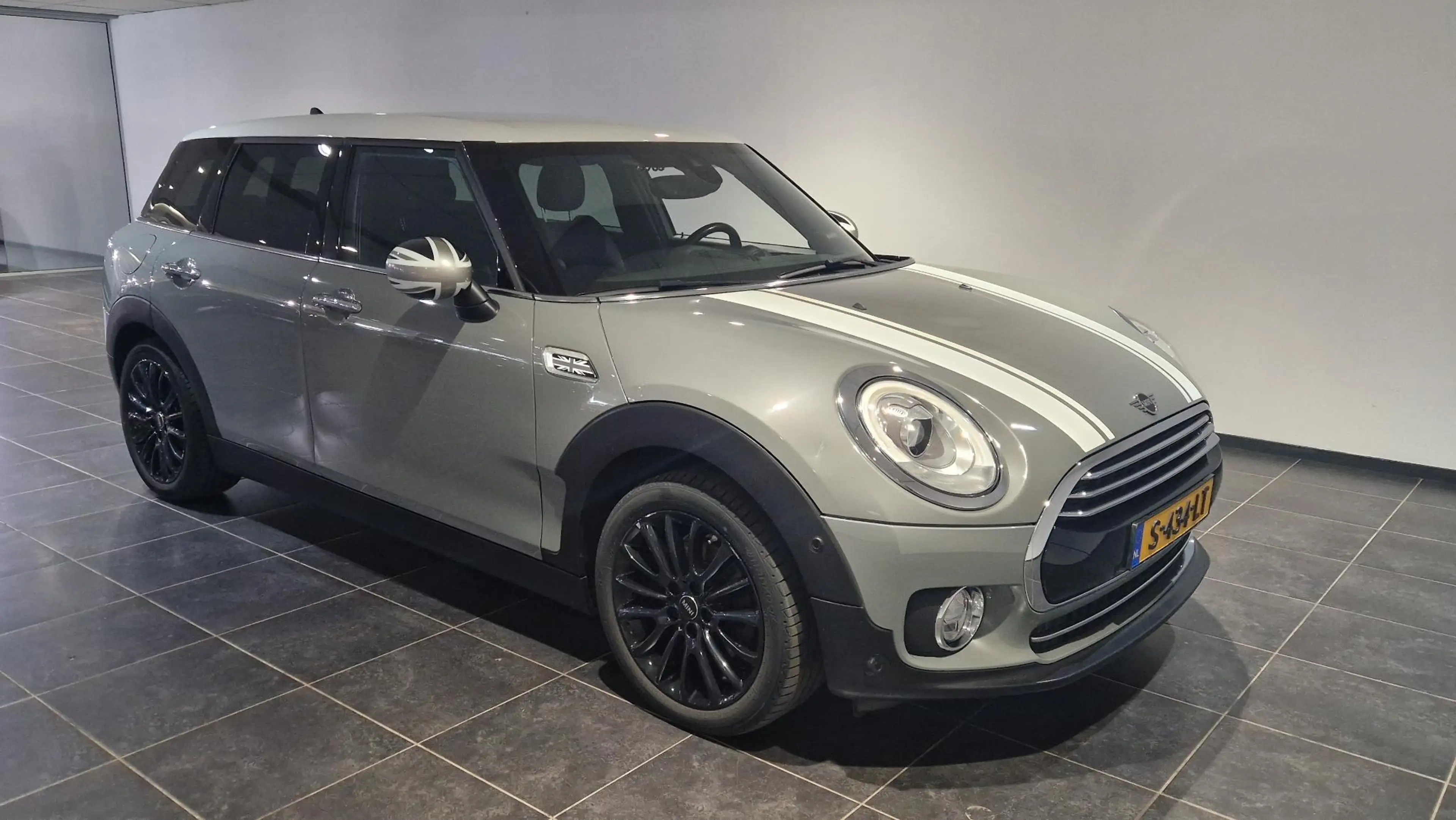 MINI Cooper Clubman 1.5 Chili | Leder | Navigatie | Trekhaak | — photo 5