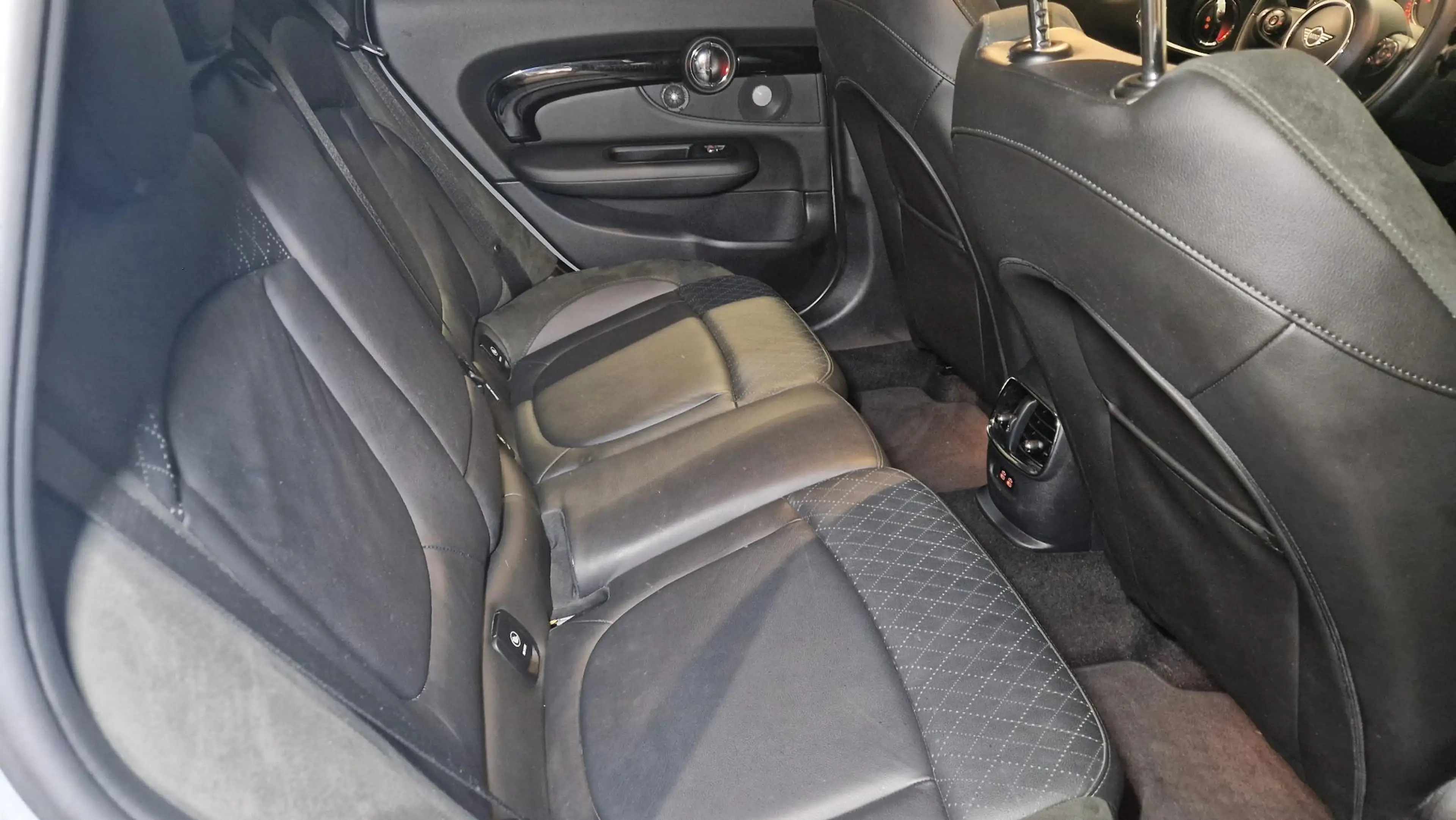 MINI Cooper Clubman 1.5 Chili | Leder | Navigatie | Trekhaak | — photo 8
