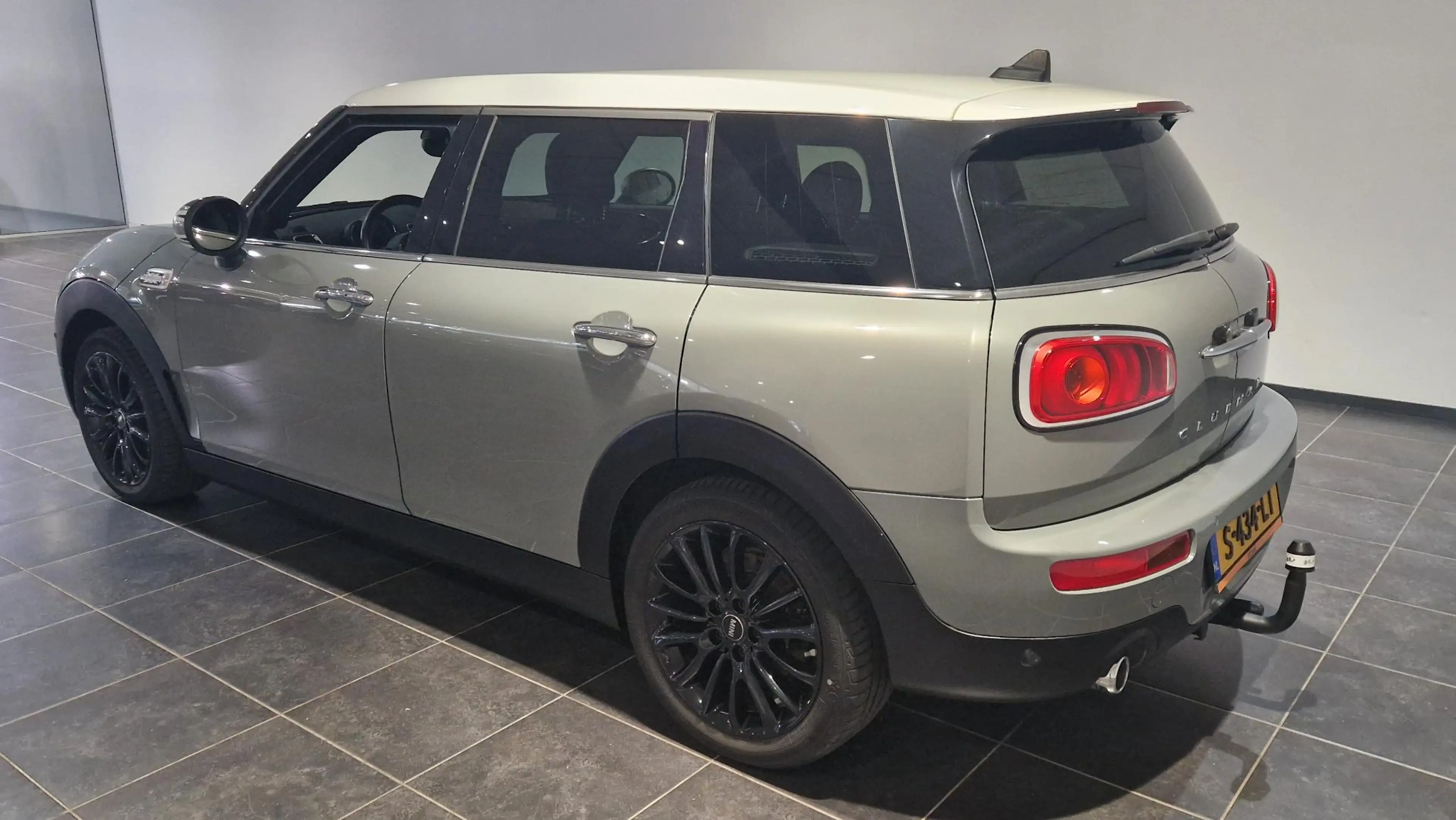 MINI Cooper Clubman 1.5 Chili | Leder | Navigatie | Trekhaak | — photo 6