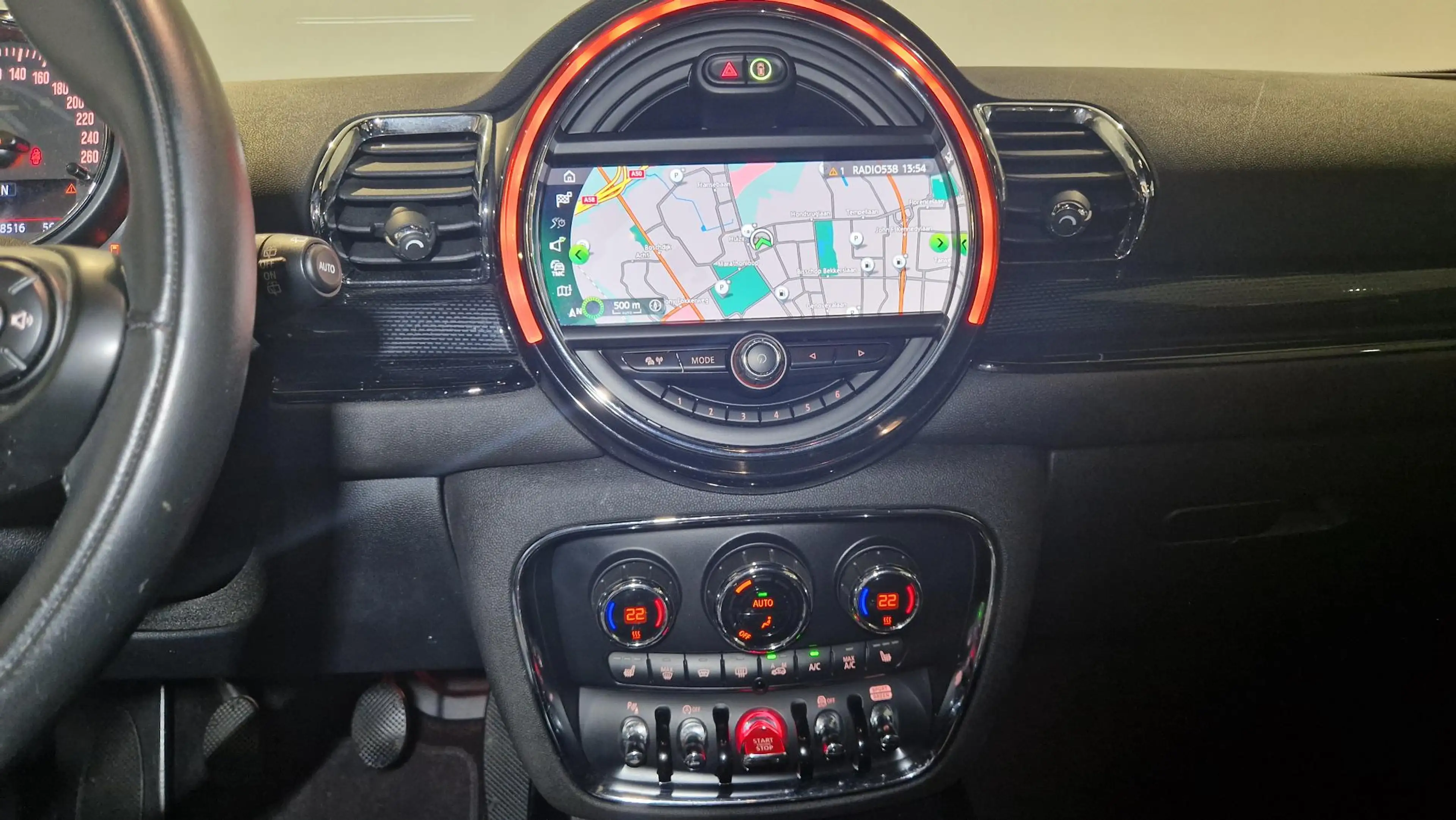 MINI Cooper Clubman 1.5 Chili | Leder | Navigatie | Trekhaak | — photo 10