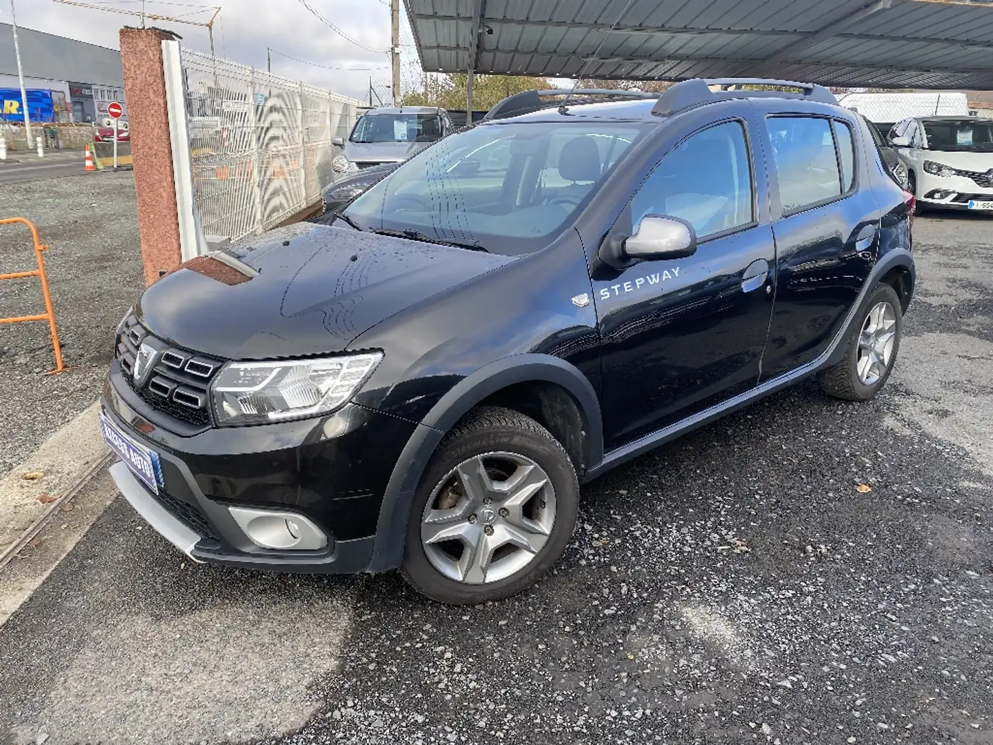 Dacia Sandero TCe 90 Stepway - 1