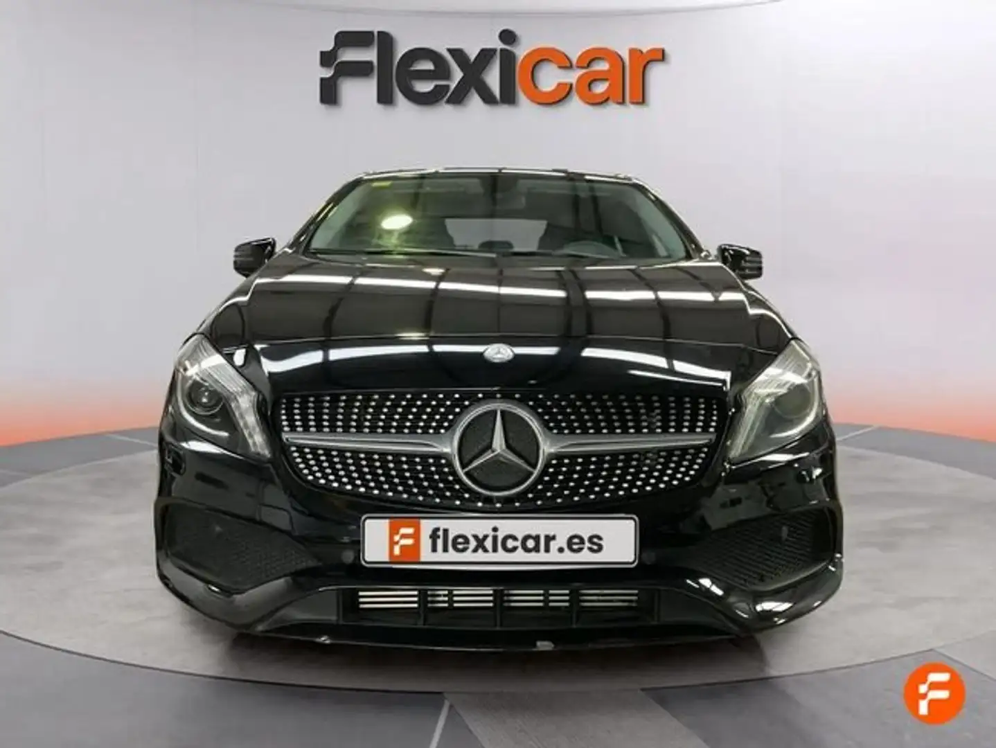 Mercedes-Benz A 180 180CDI BE Urban Noir - 2