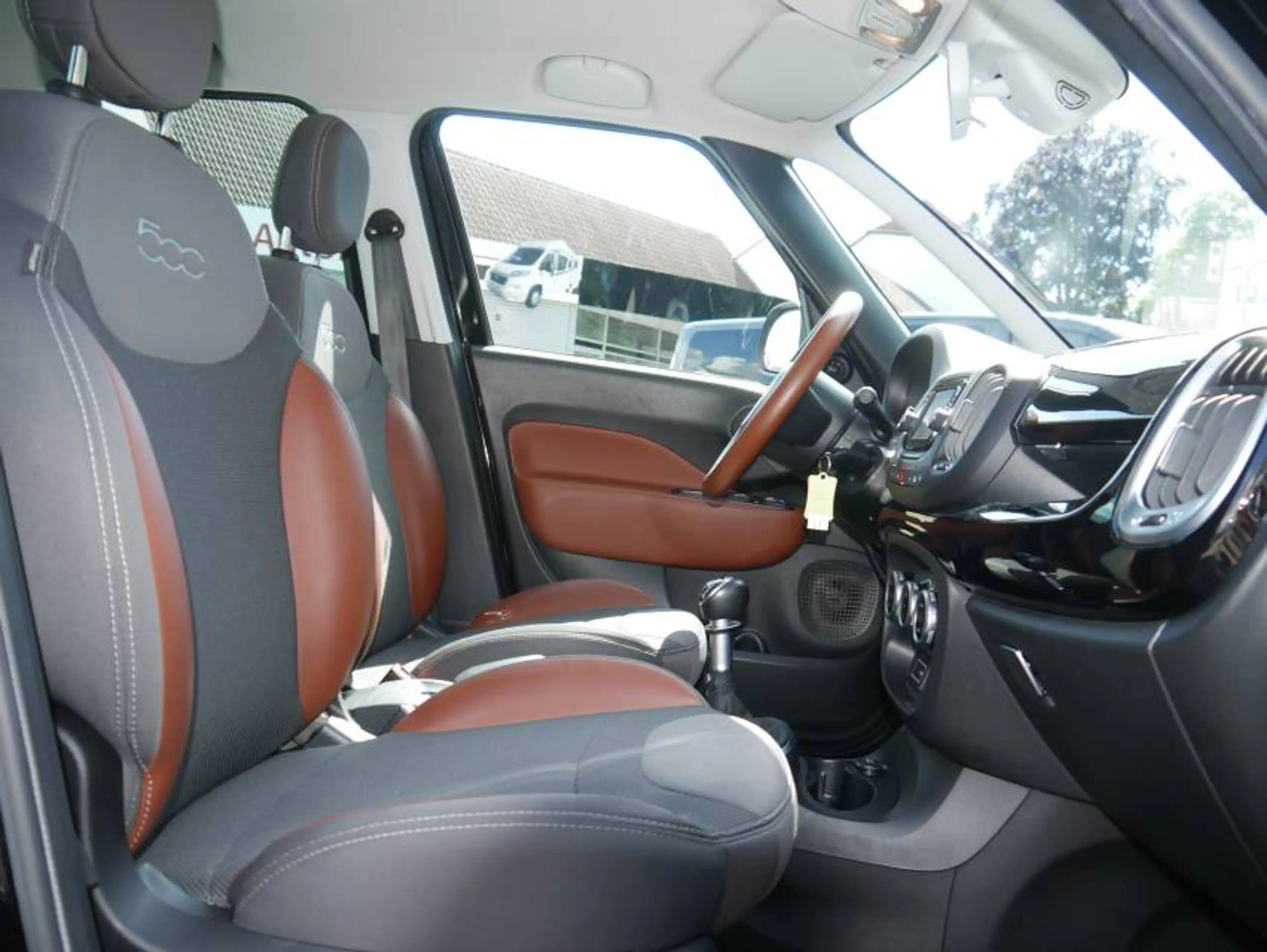 Fiat 500L Trekking ROCK`N ROAD EDITION *TOP Zustand!*uvm! — photo 11