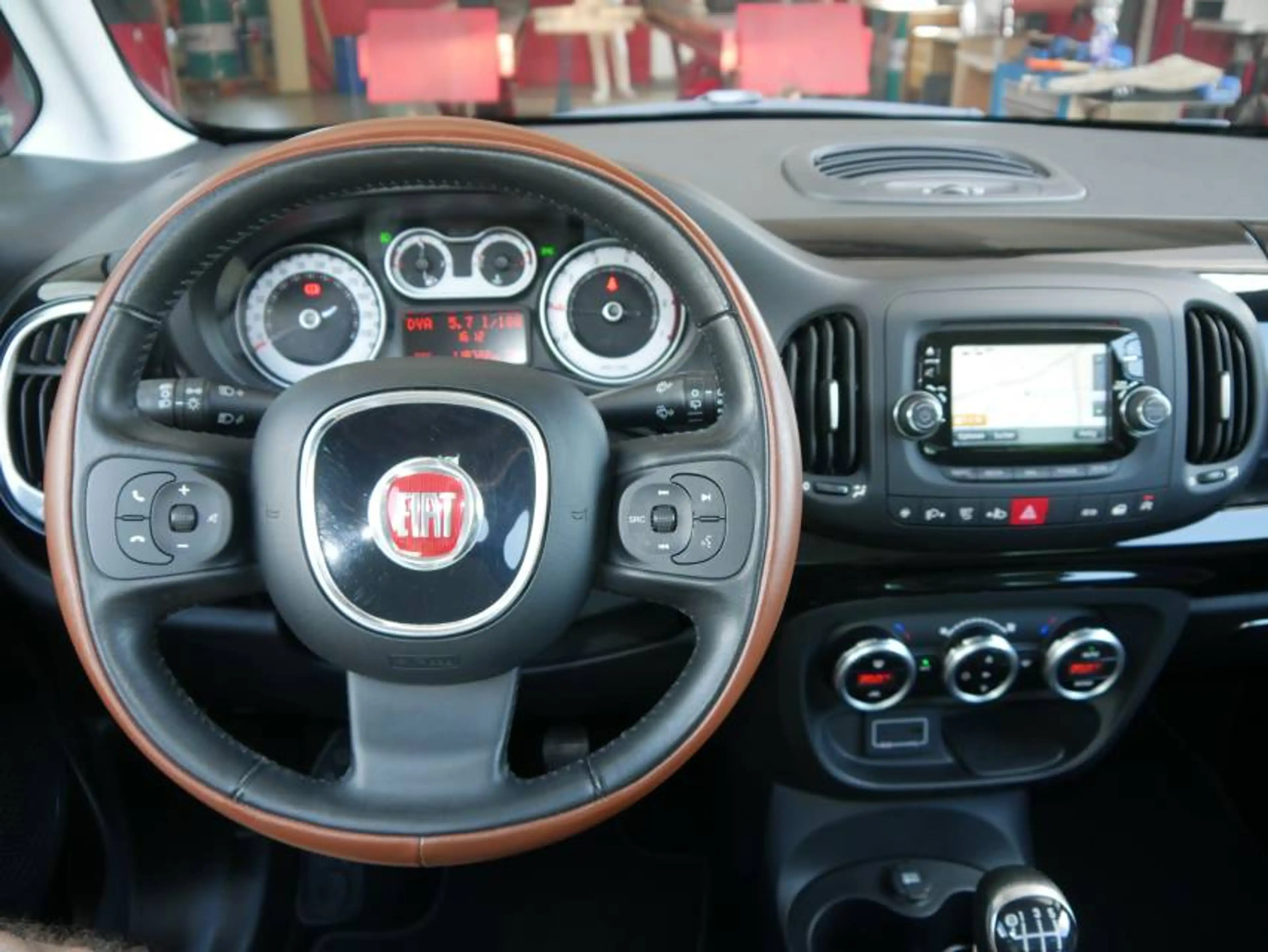Fiat 500L Trekking ROCK`N ROAD EDITION *TOP Zustand!*uvm! — photo 13