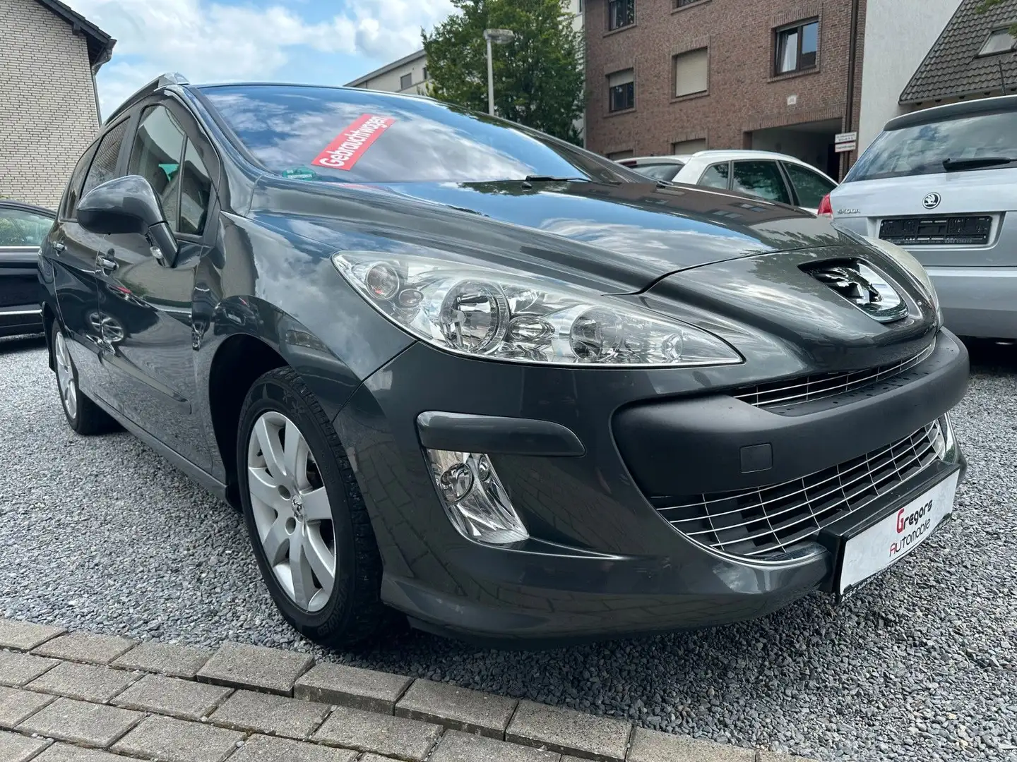 Peugeot 308 Grau - 1
