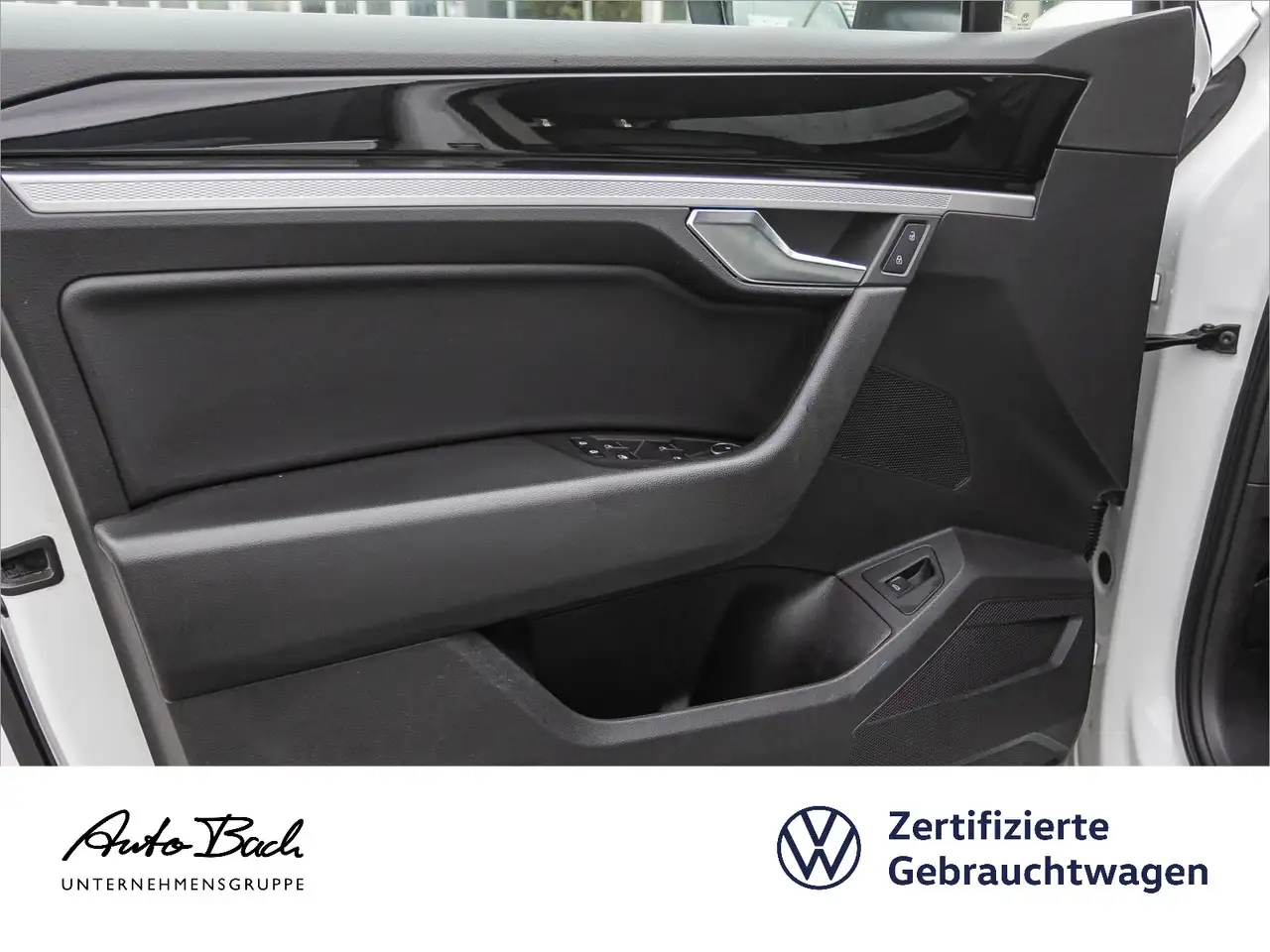 Volkswagen Touareg 3.0TDI Navi LED Standhzg Luft Leder ACC 8