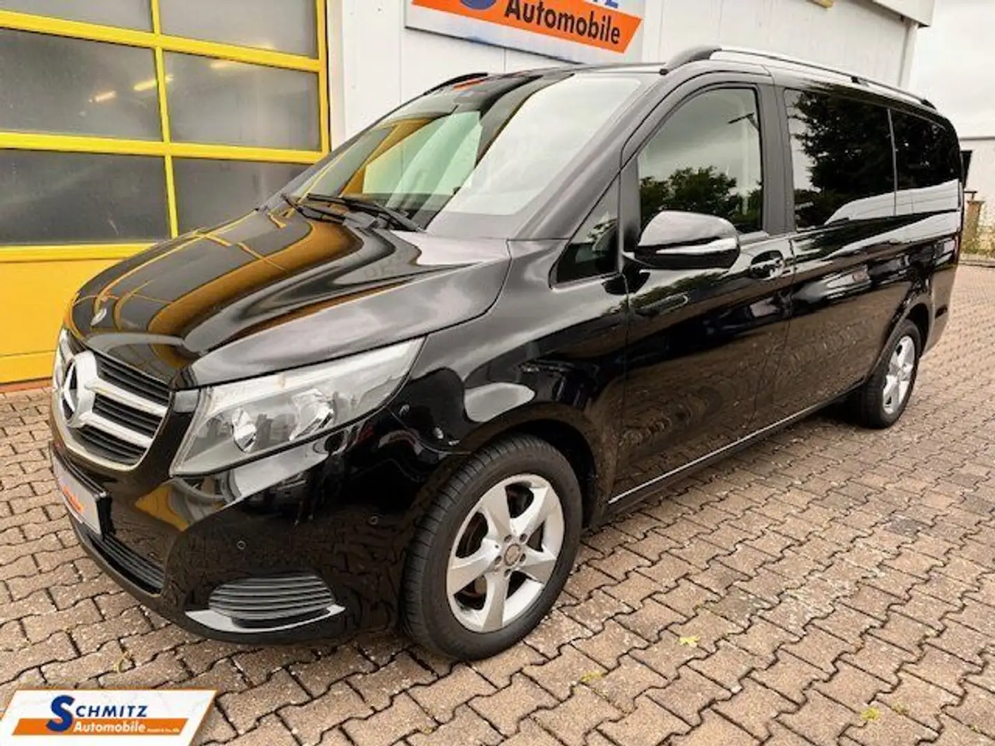 Mercedes-Benz V 220 CDI Edition lang Navi/Standhzg./R-Cam/6Sitz Schwarz - 2