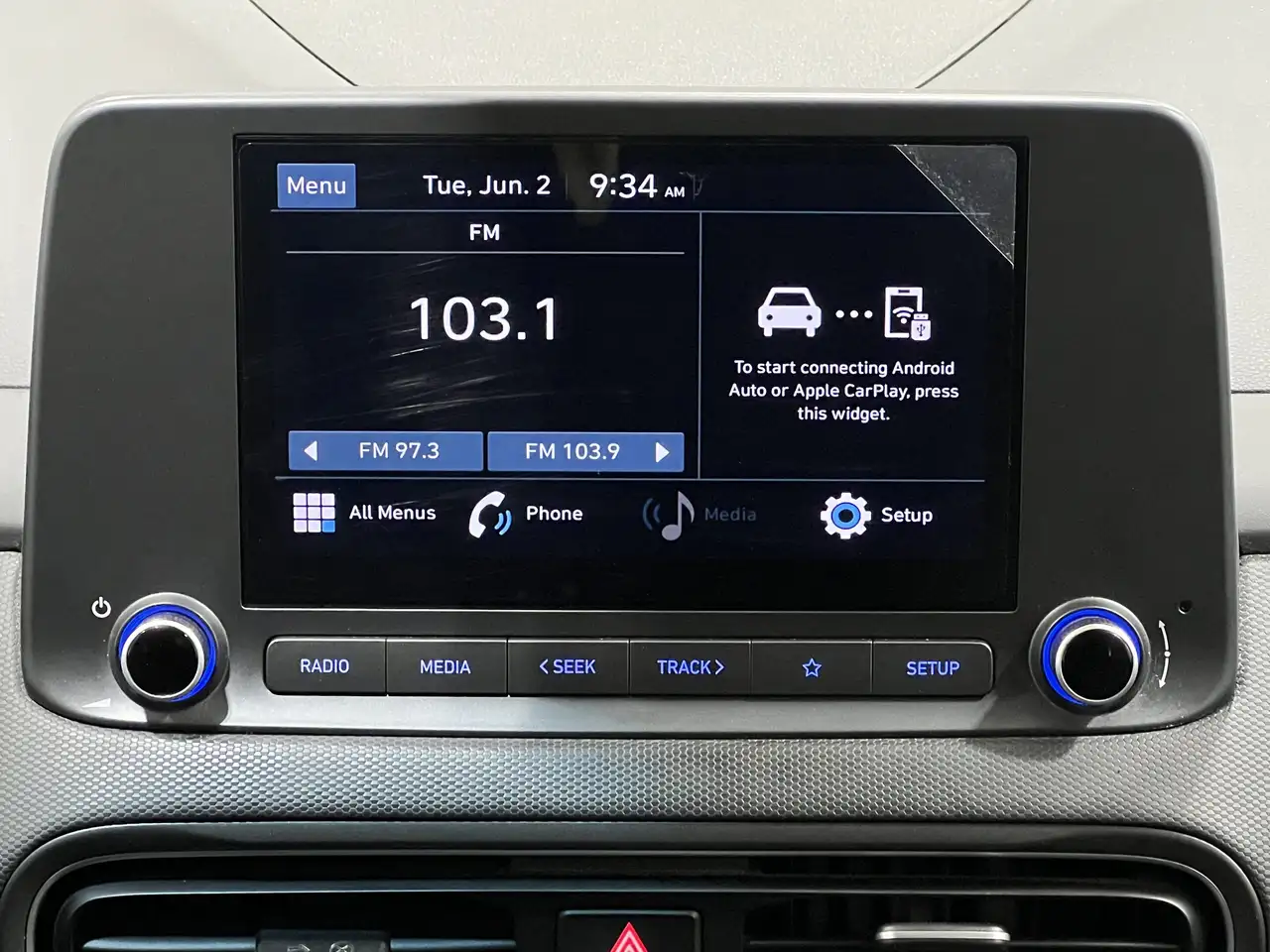 Hyundai KONA photo Hyundai KONA