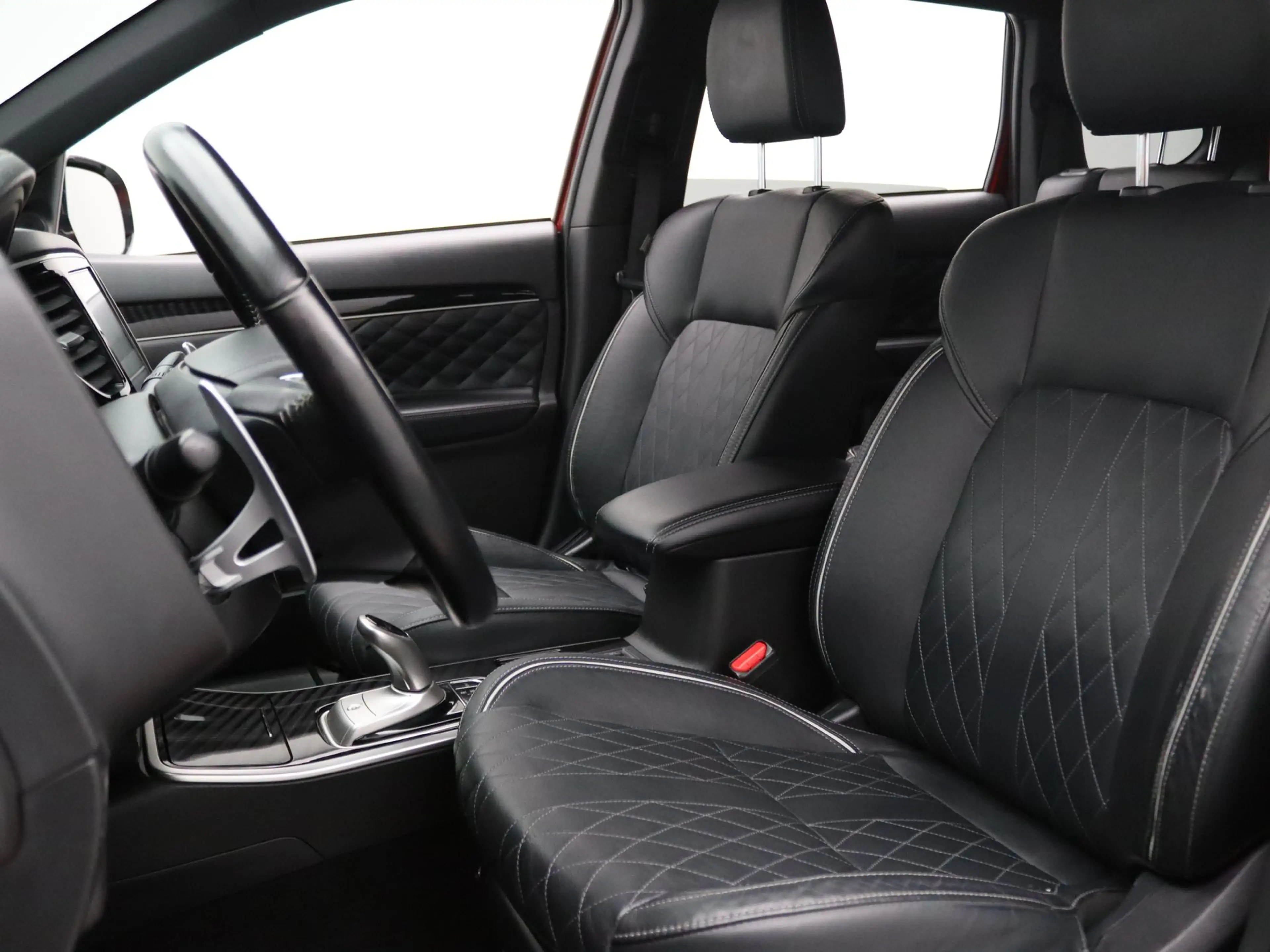 Mitsubishi Outlander 225pk PHEV Instyle Apple Carplay/Android Auto | Tr — photo 5