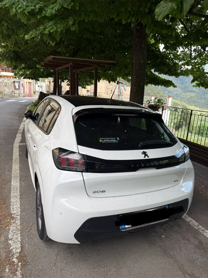 Peugeot 208 pure tech - 1