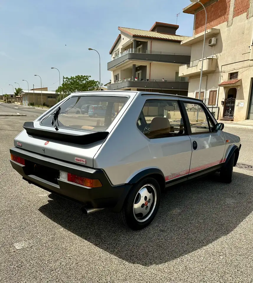 Fiat Ritmo 3p 2.0 TC Abarth 125cv, foto 3