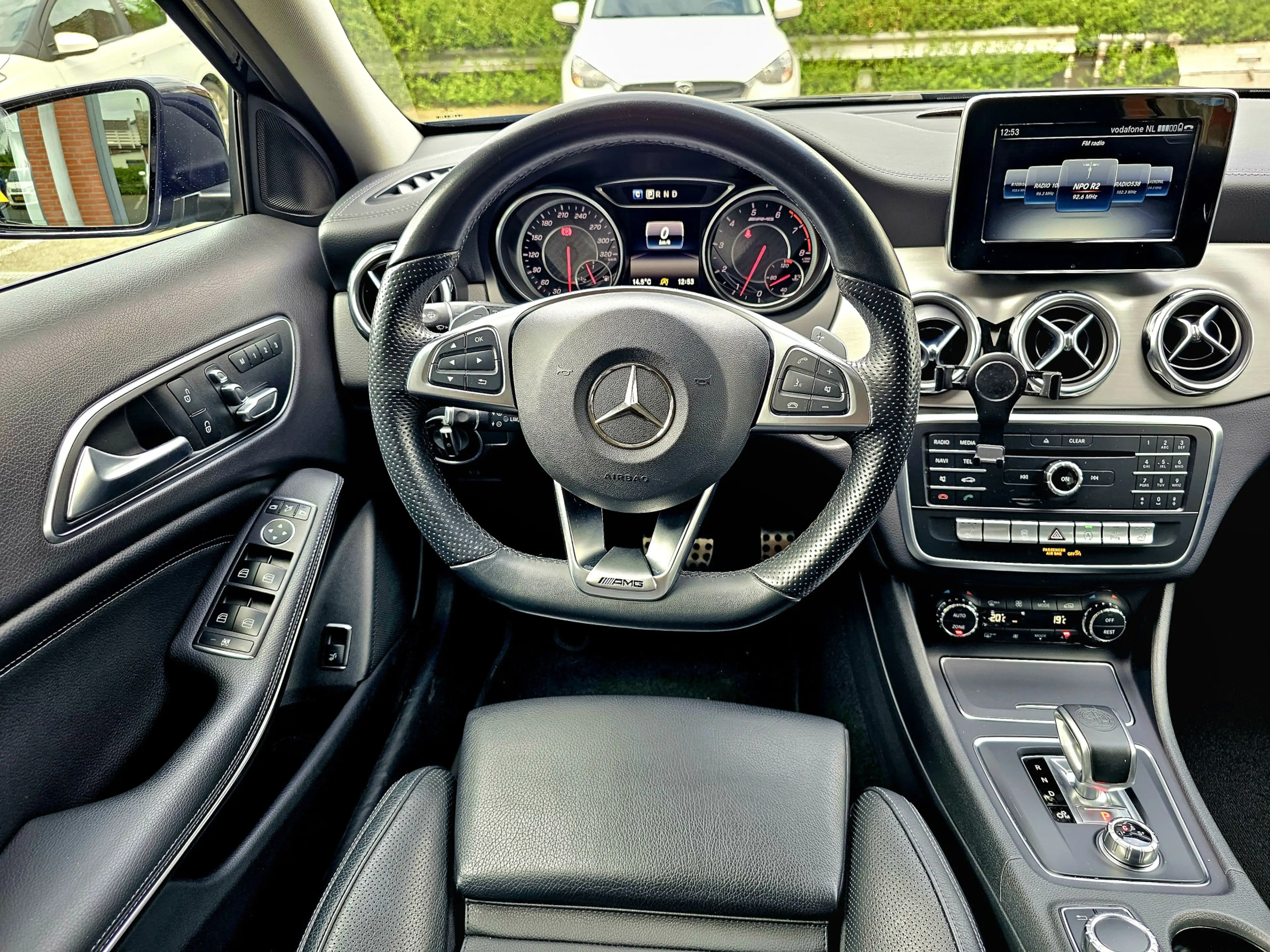 Mercedes-Benz GLA 45 AMG 4MATIC Premium,360 camera,Leder. — photo 7