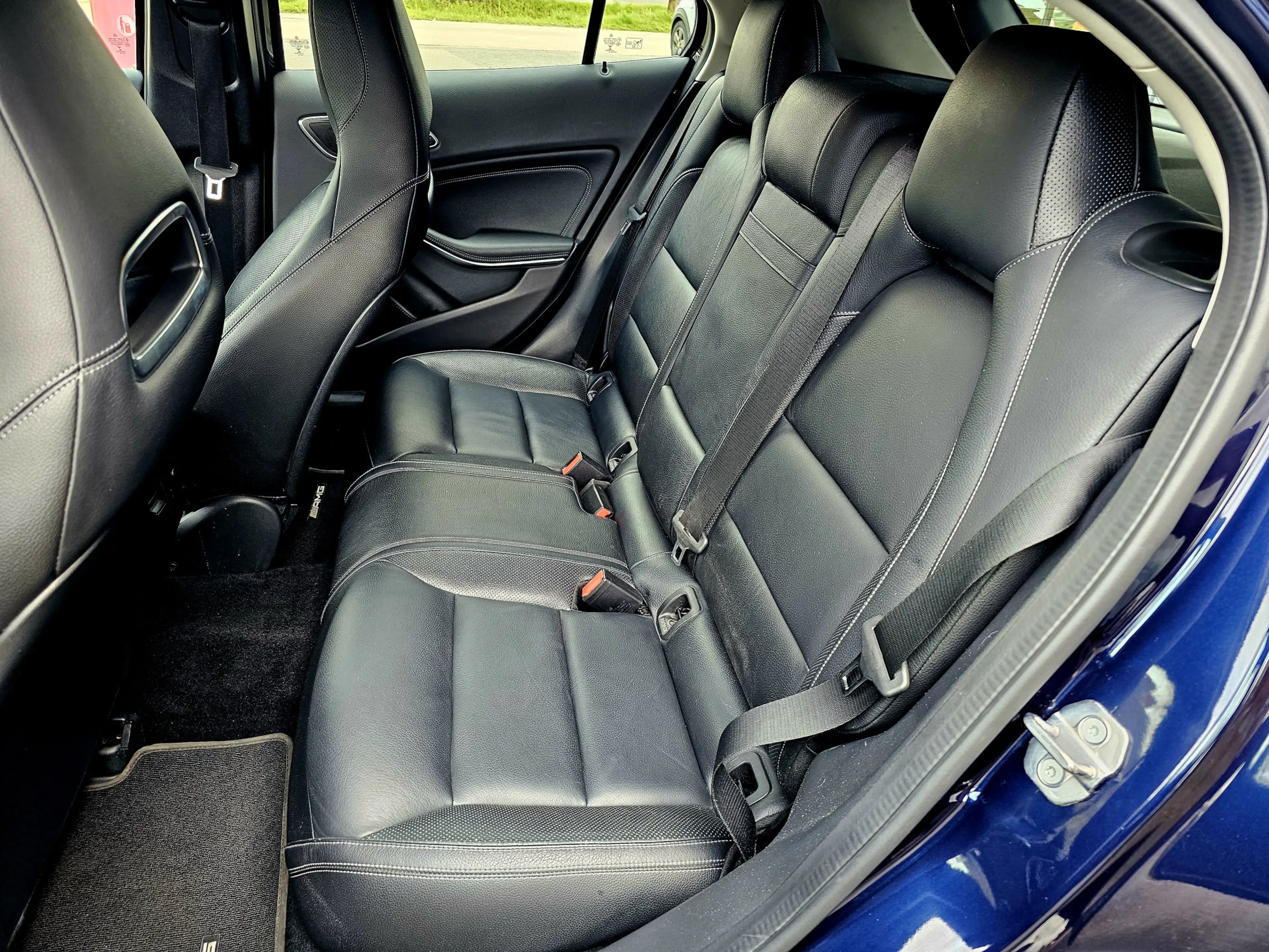 Mercedes-Benz GLA 45 AMG 4MATIC Premium,360 camera,Leder. — photo 6