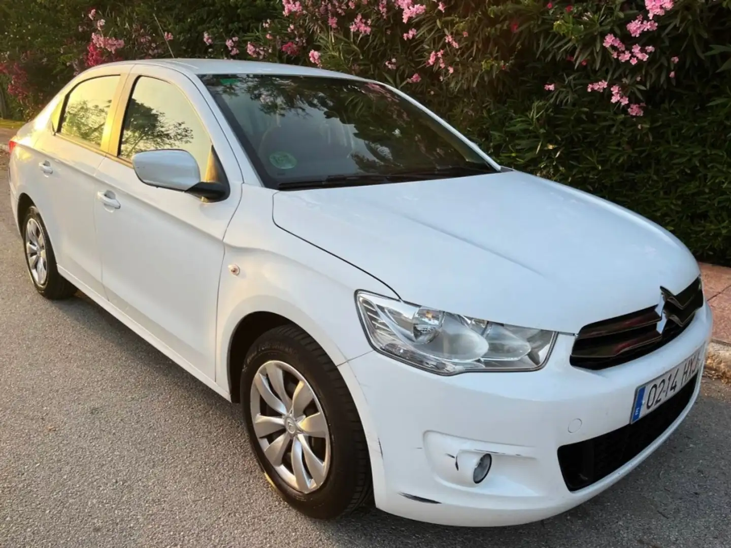 Citroen C-Elysée Berlina Manual de 4 Puertas Blanco - 1
