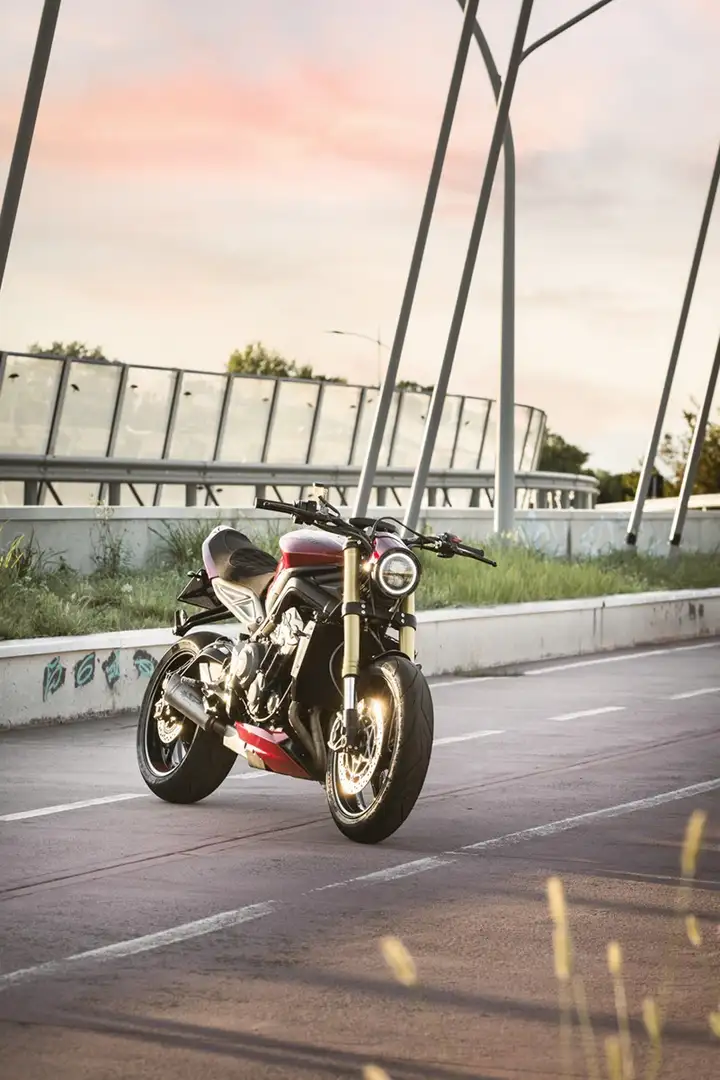 Triumph Street Triple RS Rosso - 2