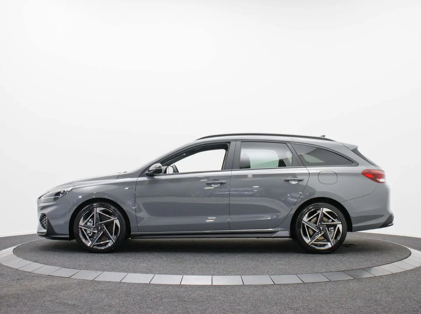 Hyundai i30 Kombi N-Line 1.5 T-GDI mHev DCT / Navi ACC Memo... Grau - 2