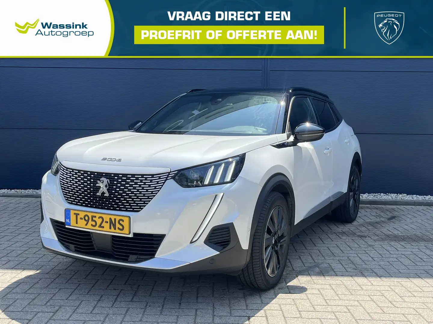 Peugeot e-2008 EV 50kWh 136pk GT Pack | Navigatie | Climate contr Wit - 1