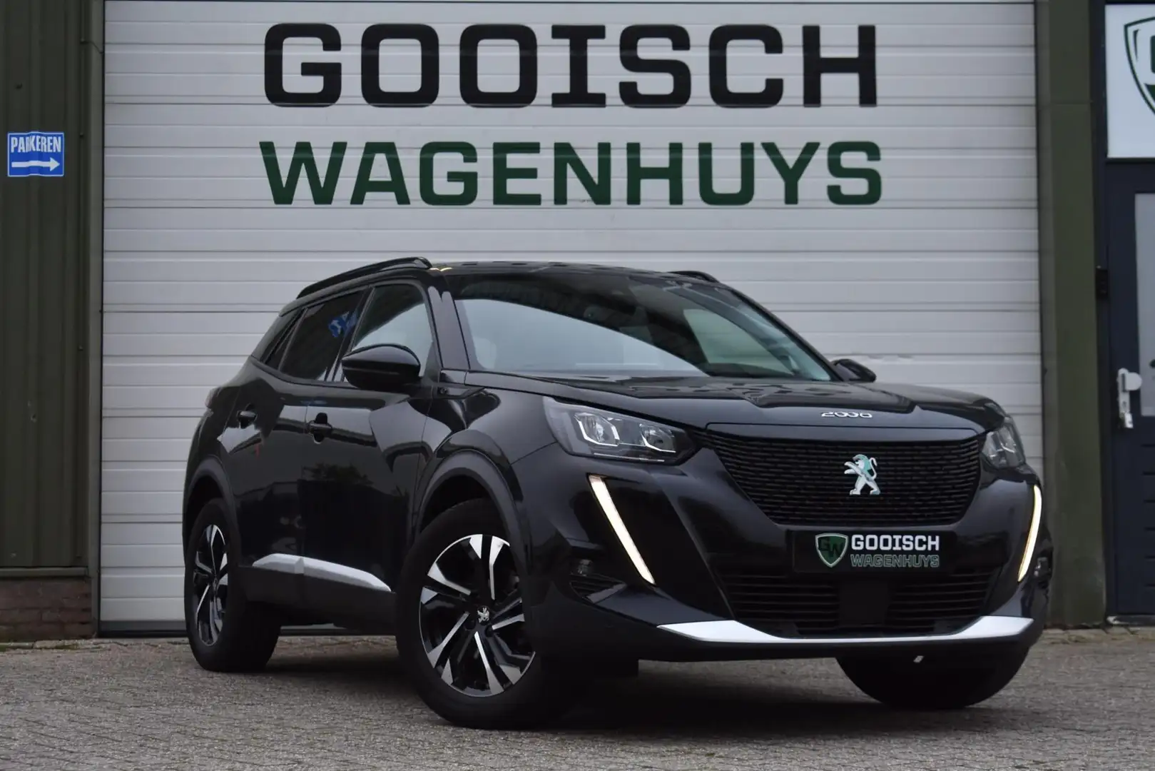 Peugeot e-2008 EV Allure 50 kWh | Camera | Carplay | Stoelverwarm Zwart - 2