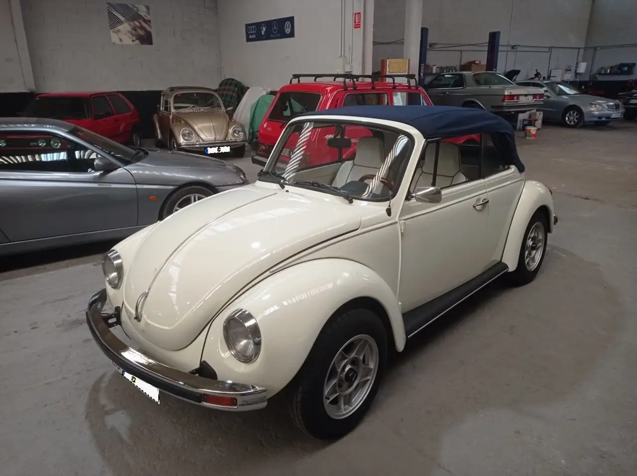 Volkswagen 1303 LS Cabriolet, foto 1