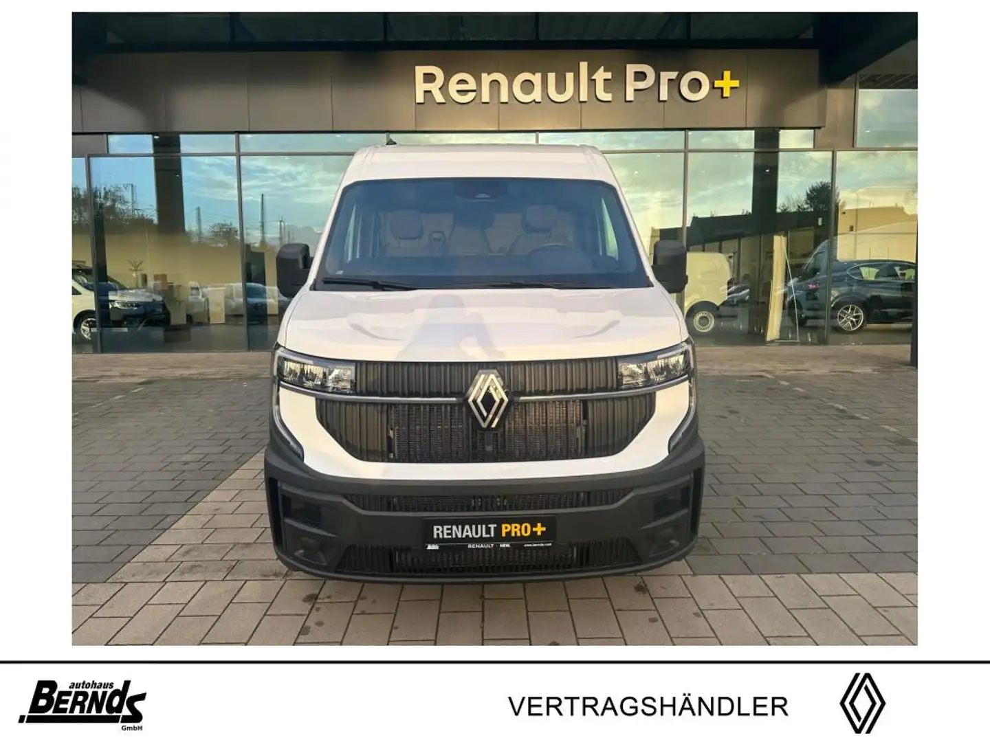 Renault Master Blue dCi 130 L2H2 VA Extra Weiß - 2