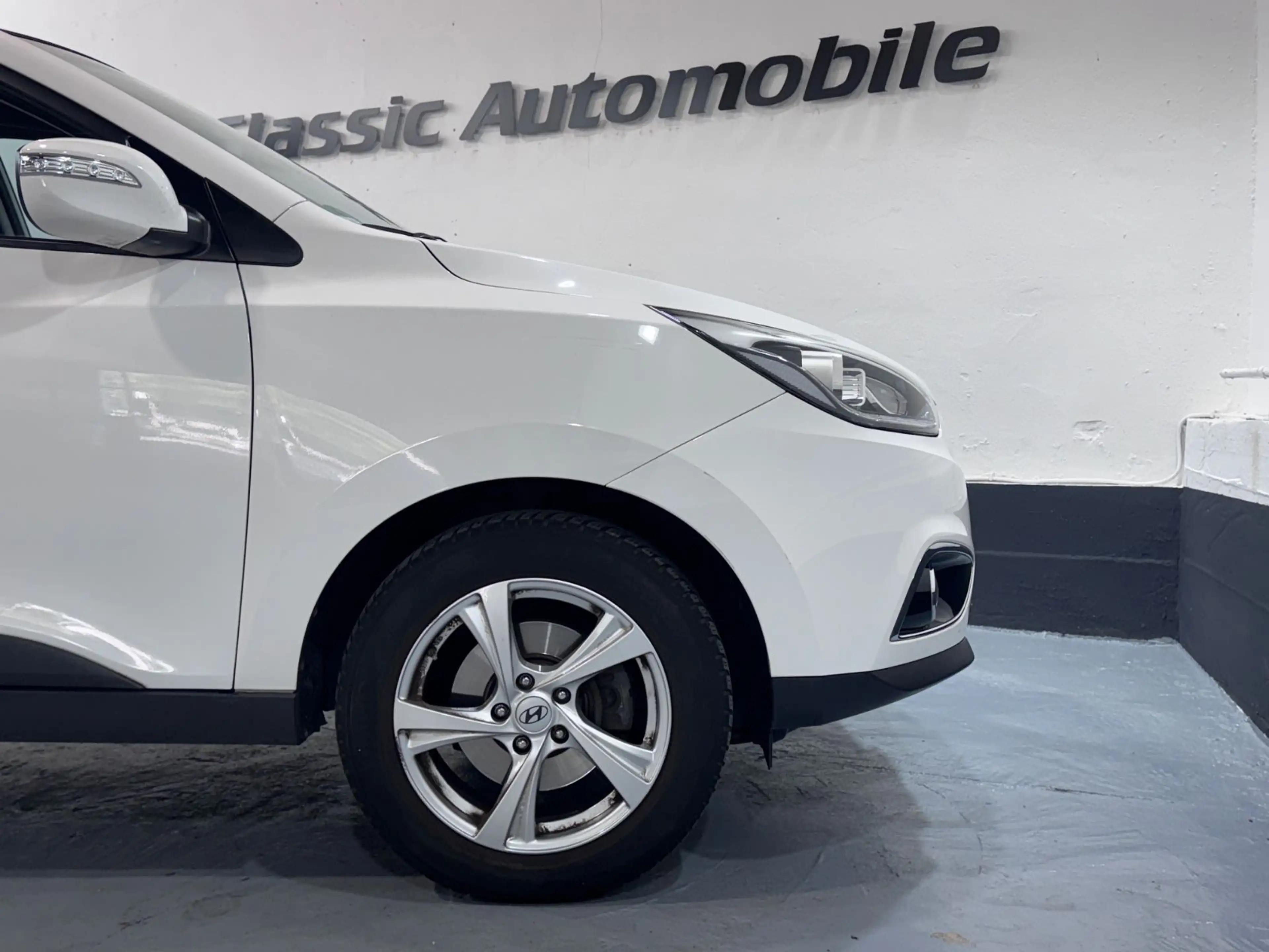 Hyundai iX35 FIFA World Cup Edition 2WD — photo 11
