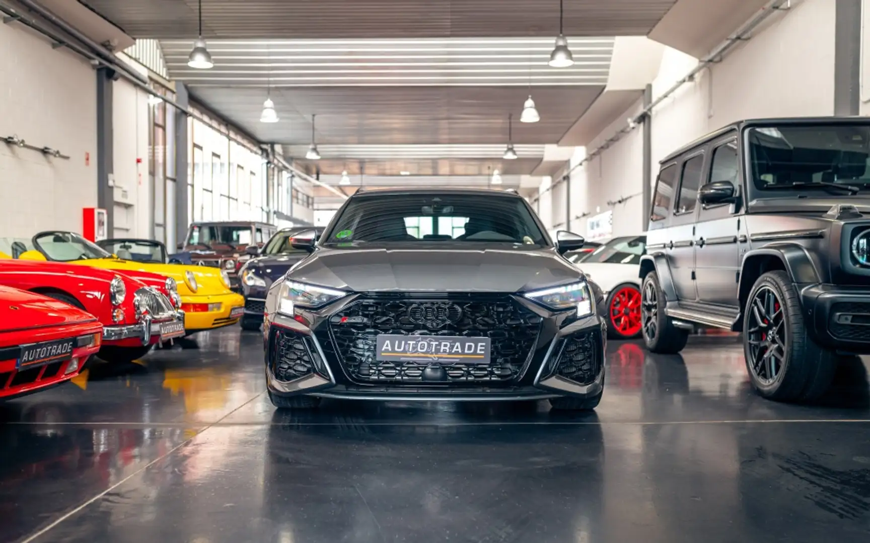 Audi RS3 Sportback quattro S tronic 294kW Gris - 2