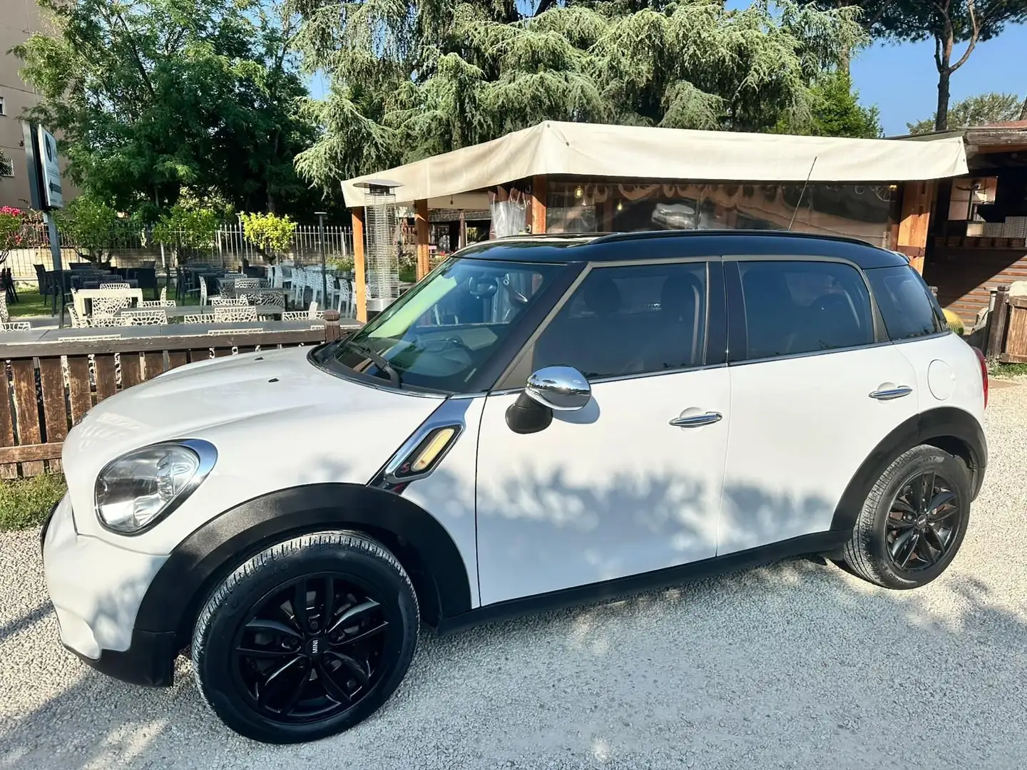 MINI Cooper SD Countryman Mini Cooper SD Countryman Weiß - 1