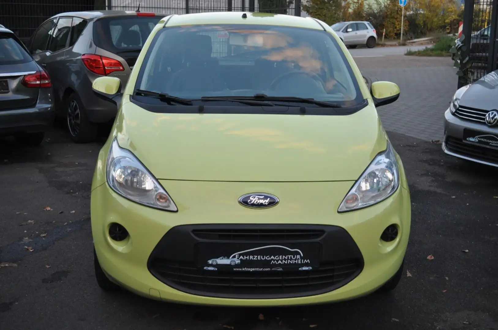 Ford Ka/Ka+ Champions Edition * 37.200 KM! - TÜV NEU * Grün - 2