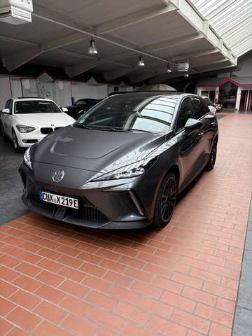 MG MG4 4 Luxury 64 kWh