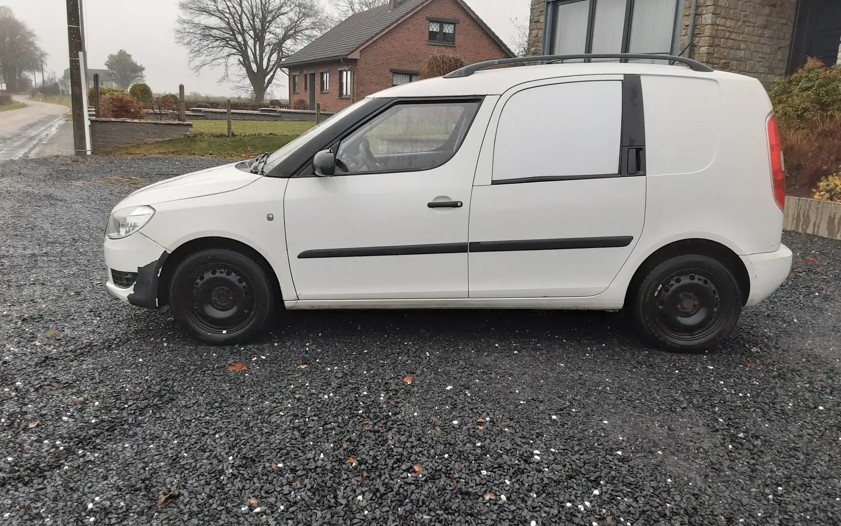 Skoda Praktik Tdi Weiß - 2