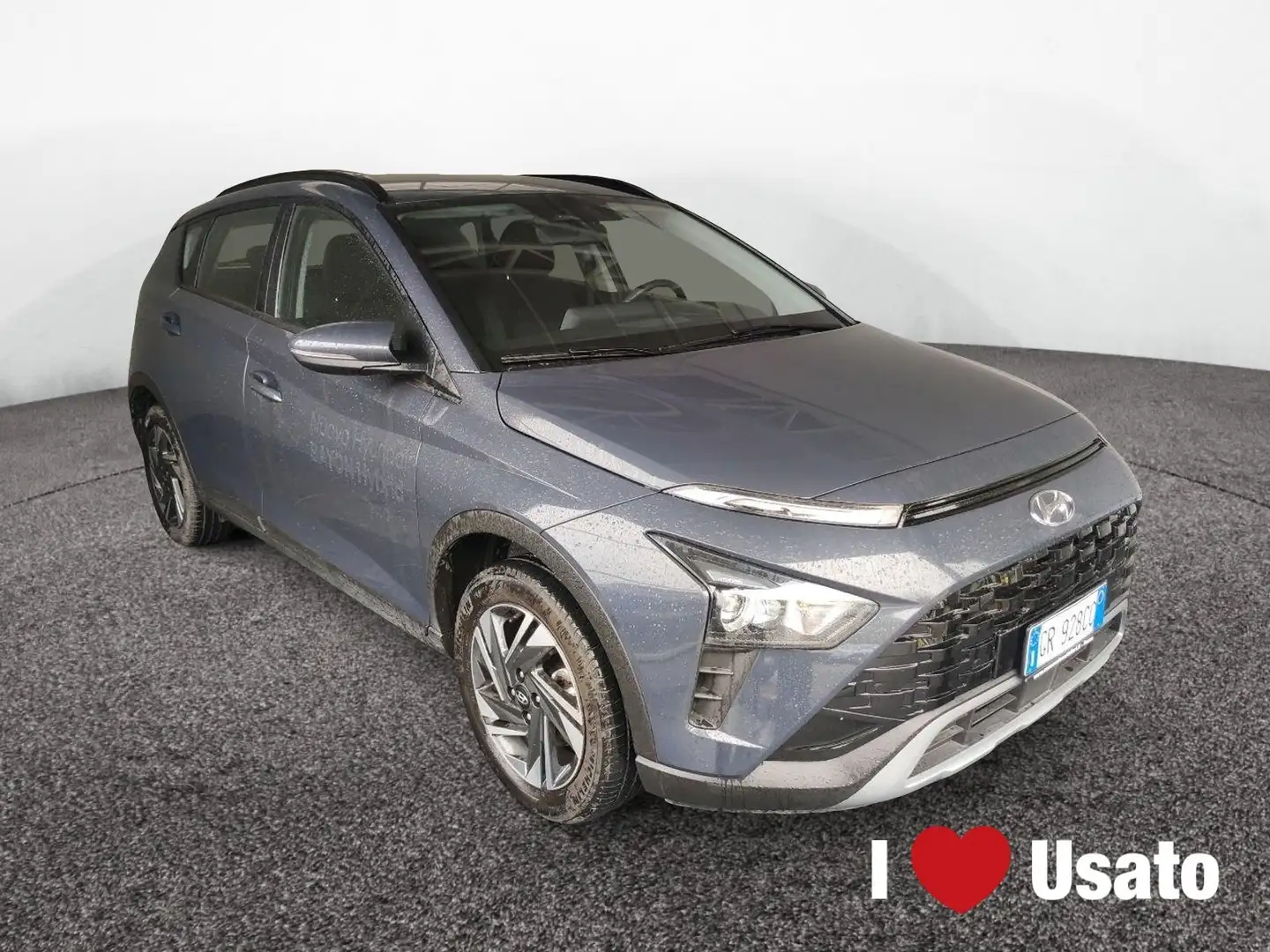 Hyundai BAYON 1.2 MPI XLINE Šedá - 2