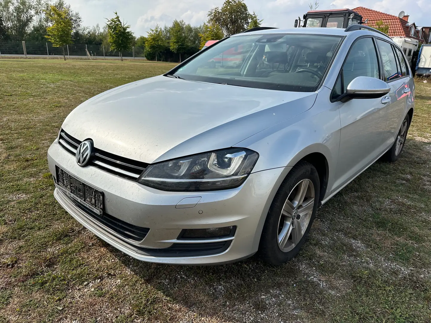 Volkswagen Golf Grau - 1