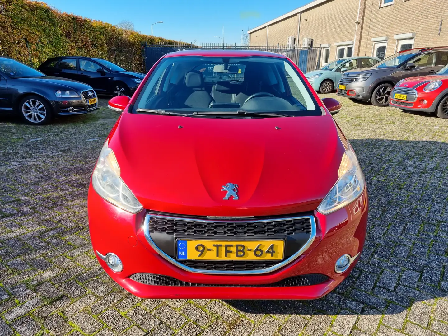 Peugeot 208 1.2 VTi Active ✅NETTE AUTO!! Rouge - 2