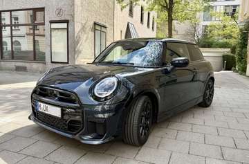 MINI Cooper SJohn Cooper Works Trim | XL Paket