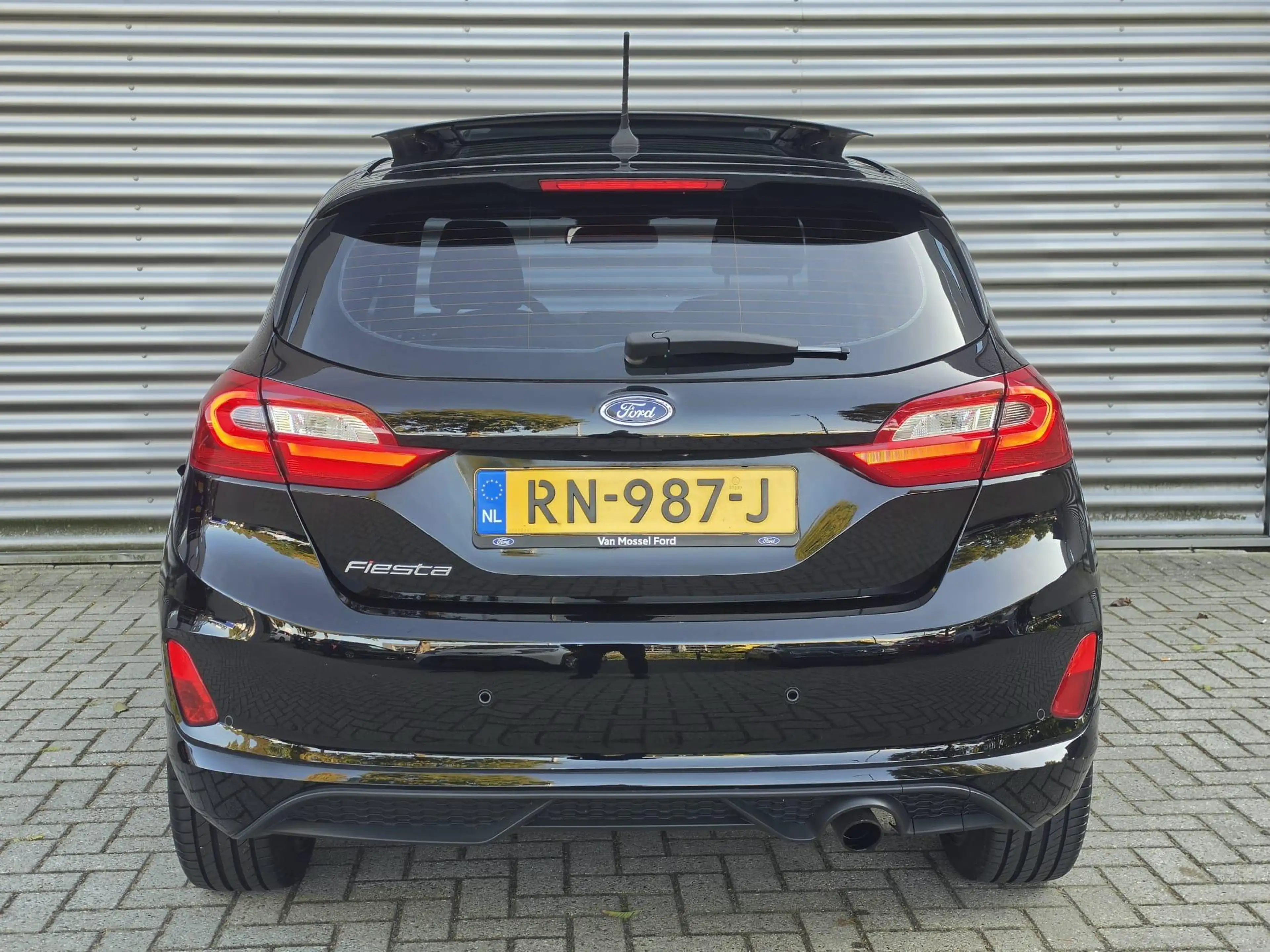 Ford Fiesta 1.0 EcoBoost ST-Line Pano / Nieuwe Distributieriem — photo 4