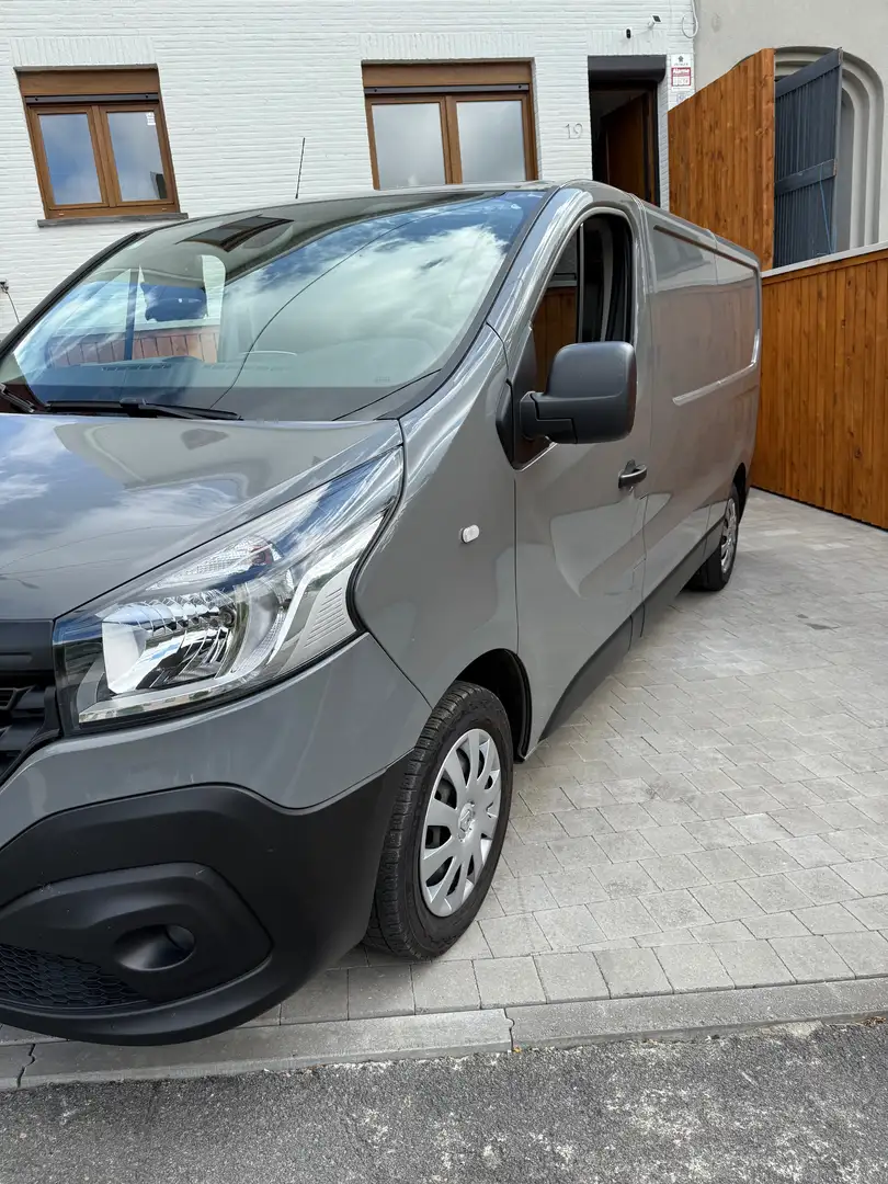 Renault Trafic 1.6 dCi L2H1 superbe état / reprise possible Gris - 2