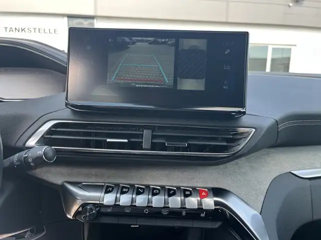 Peugeot 3008 view 12