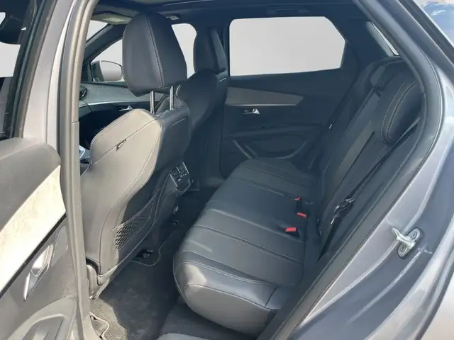 Peugeot 3008 view 15