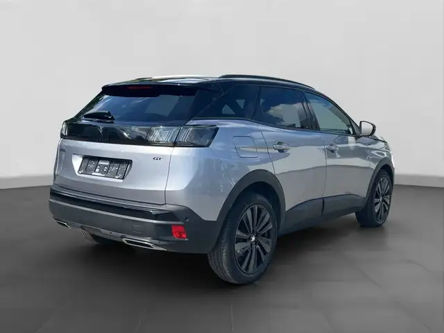 Peugeot 3008 view 5