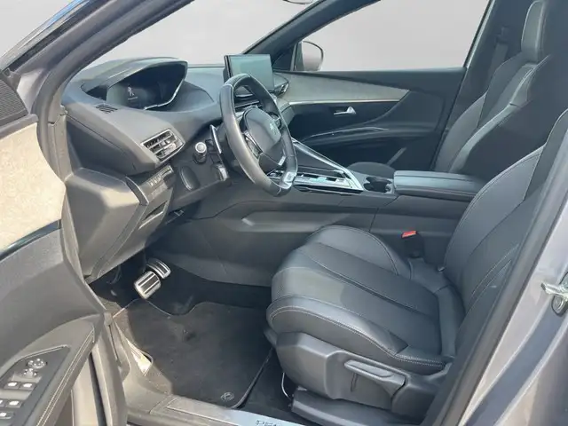 Peugeot 3008 view 8