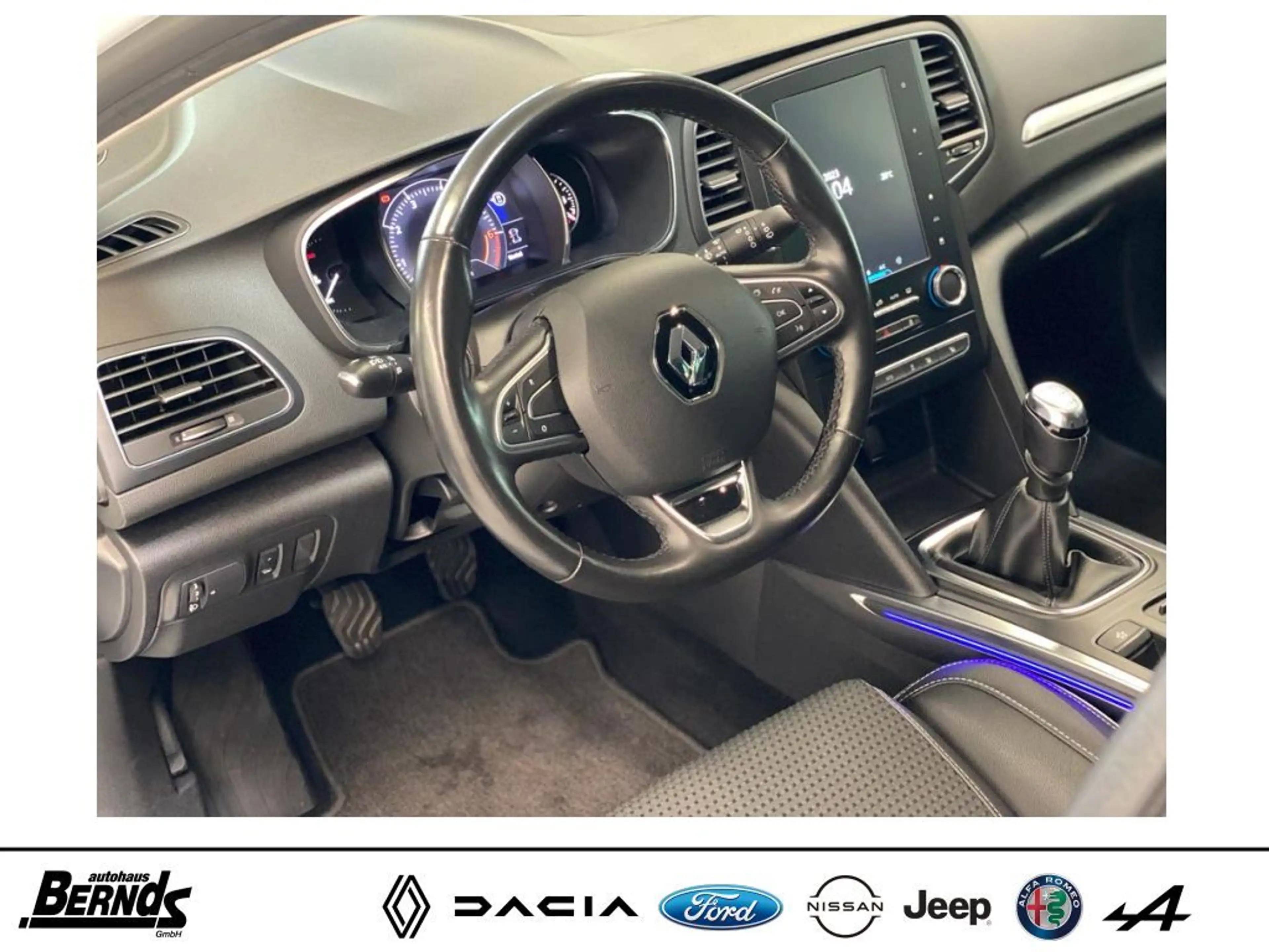 Renault Megane Grandtour TCe 140 GPF BOSE EDITION Easy-Parking — photo 10
