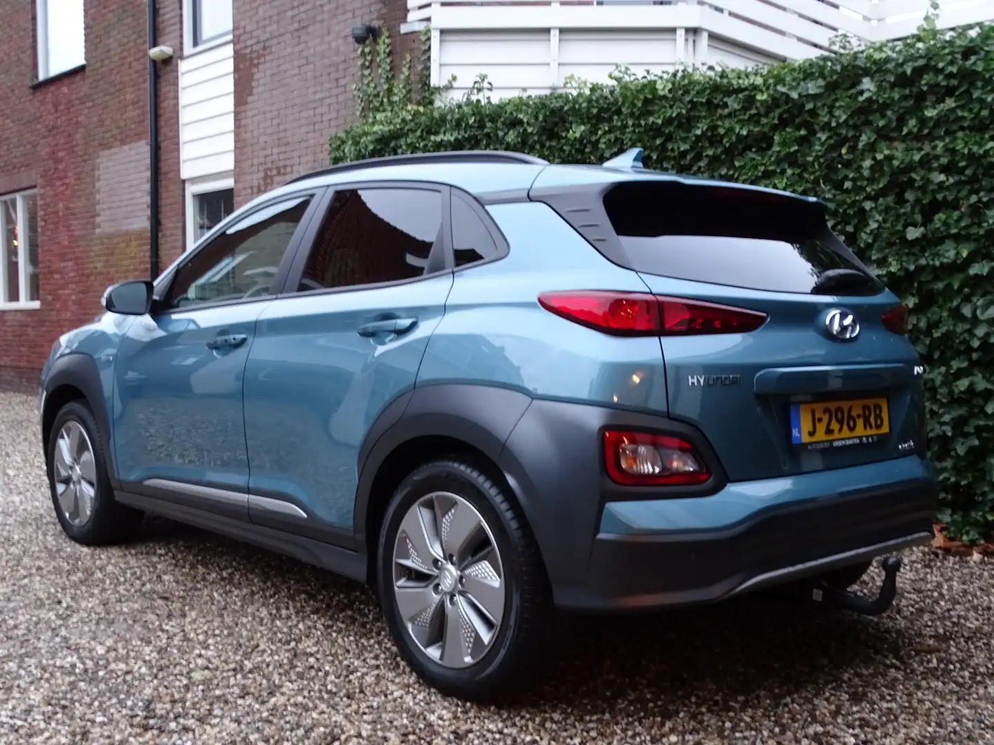 Hyundai KONA EV Fashion 39 kWh | HUD | Adaptive cruise control Blau - 2
