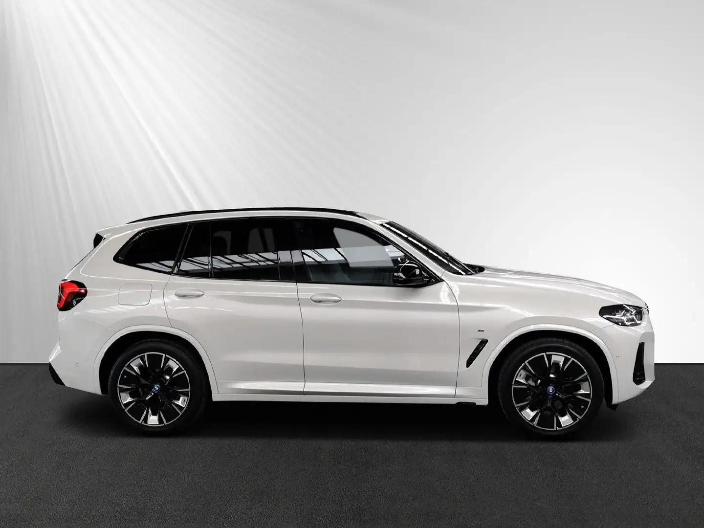 BMW iX3 1,89 % / GAP / 48 M|H/K|Pano|AHK Weiß - 2