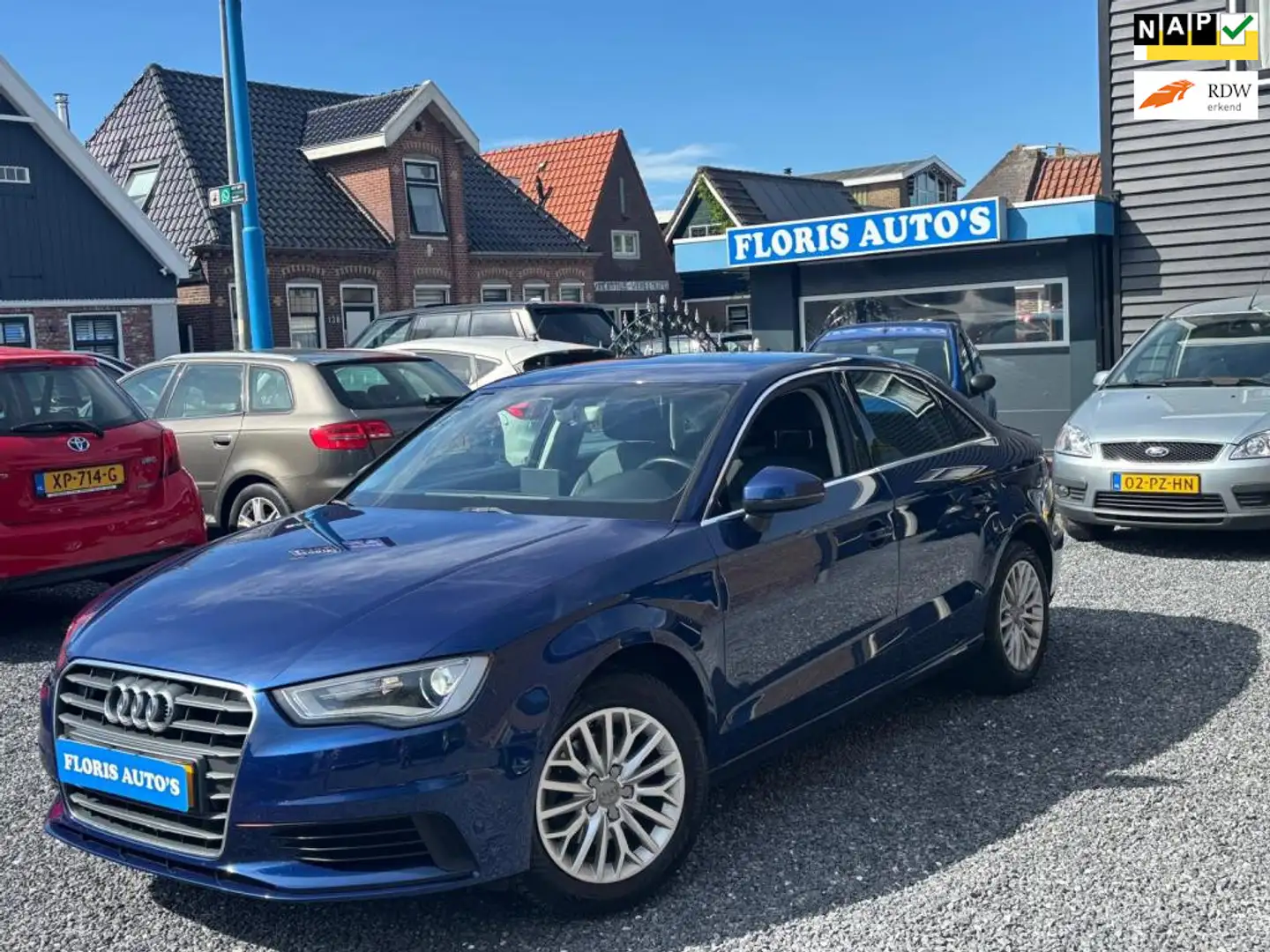 Audi A3 Limousine 1.4 TFSI CoD Pro Line Plus|Half leder|Ri Blauw - 1