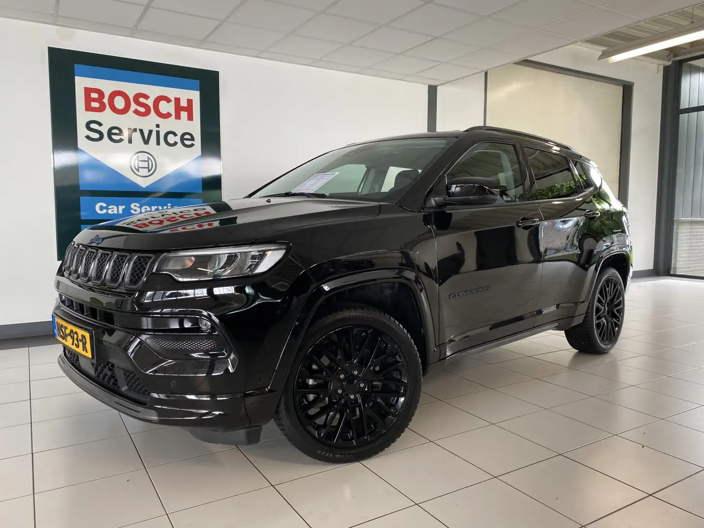 Jeep Compass 4xe 240 Plug-in Hybrid Electric S Stuurverw, Stoel Zwart - 1