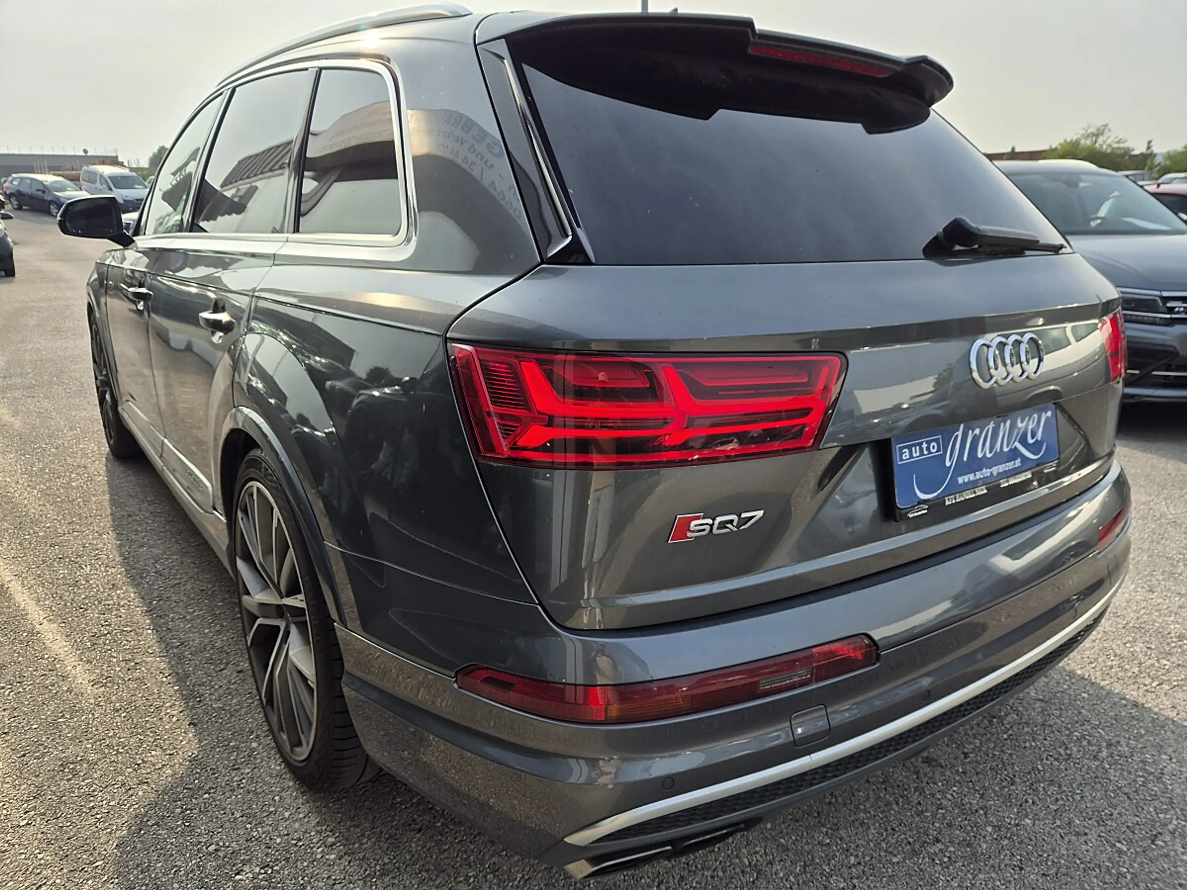Audi SQ7 4,0 TDI quattro Tiptronic — photo 5