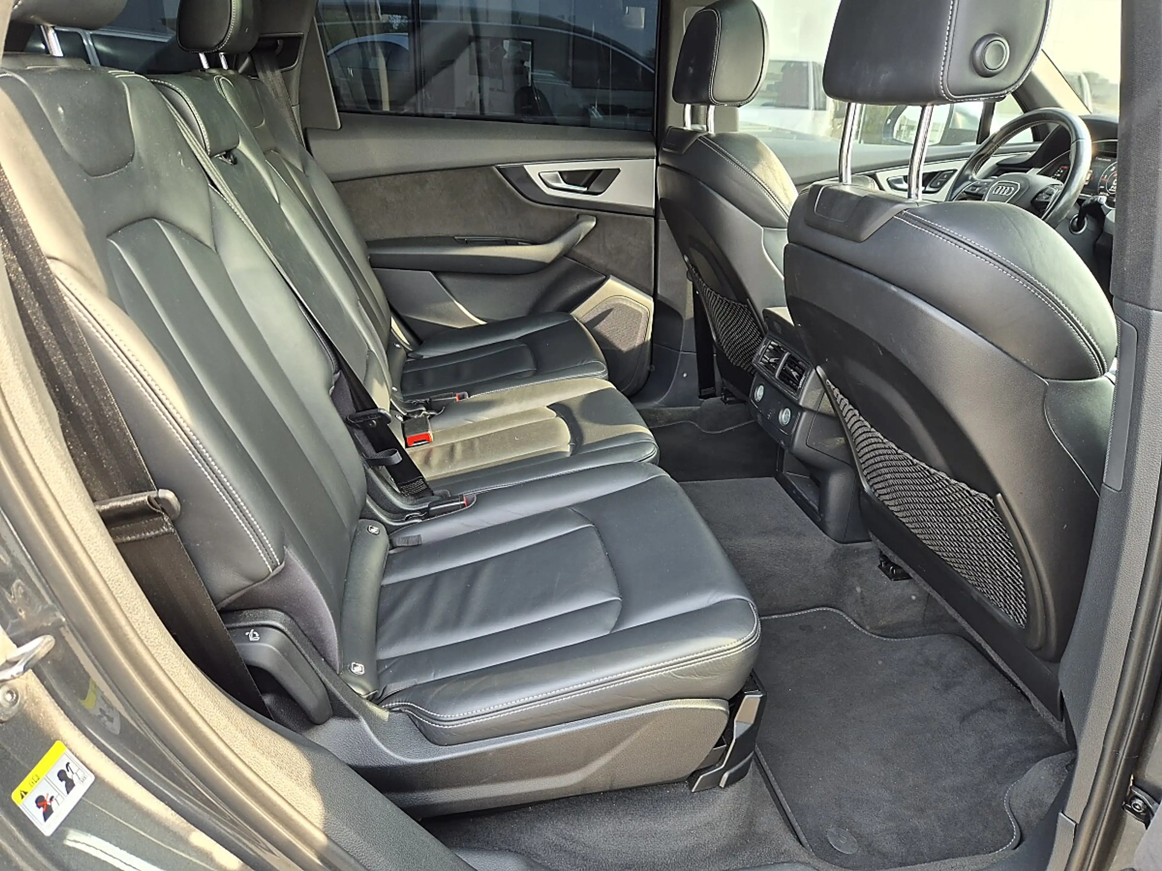 Audi SQ7 4,0 TDI quattro Tiptronic — photo 14