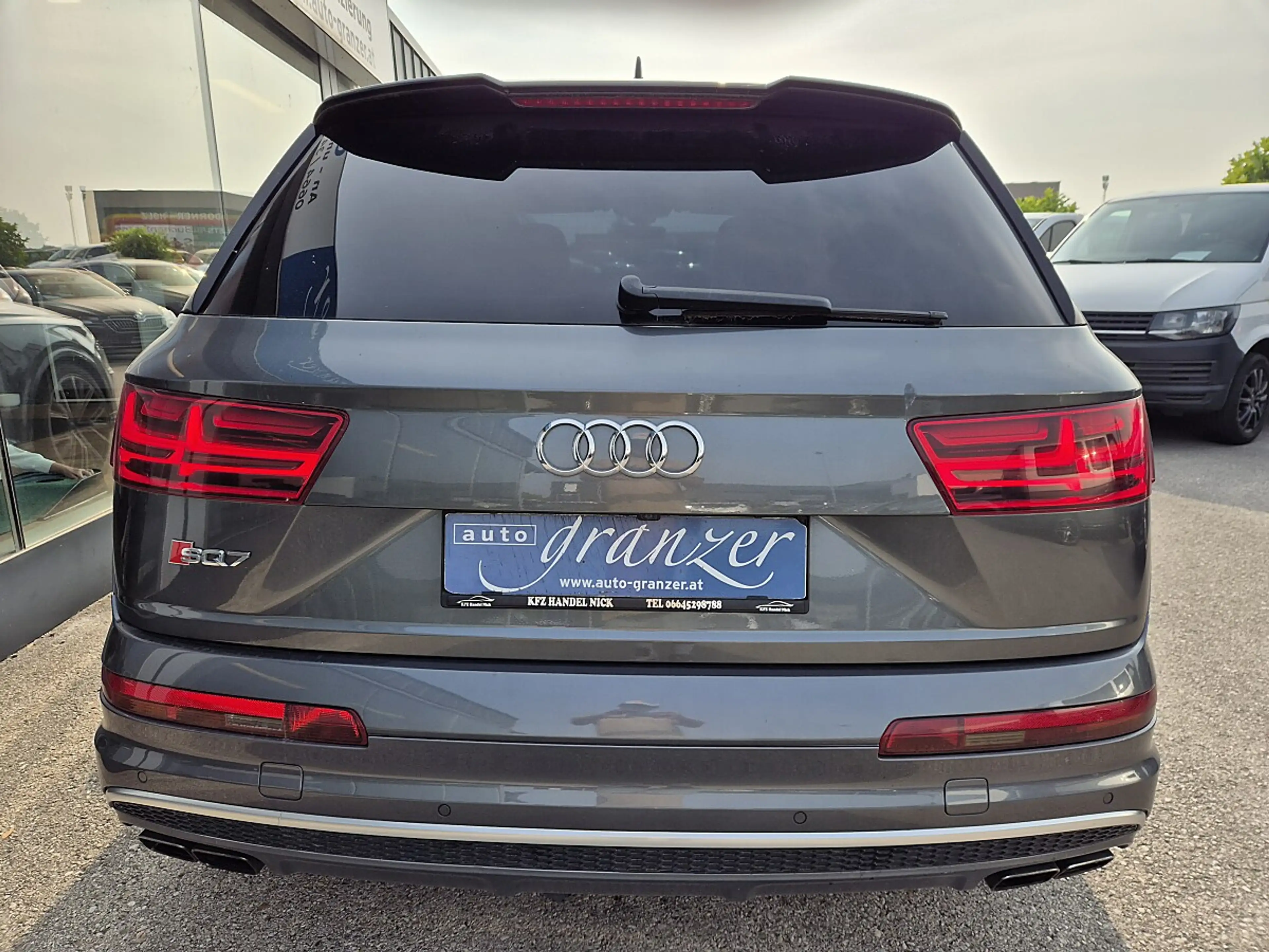 Audi SQ7 4,0 TDI quattro Tiptronic — photo 6